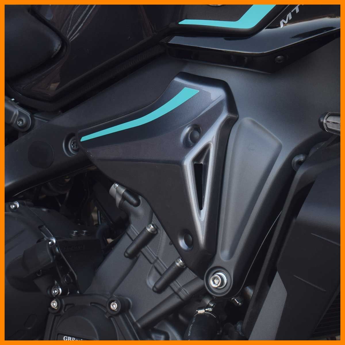 Yamaha MT-09 2024 Front Infill Panels