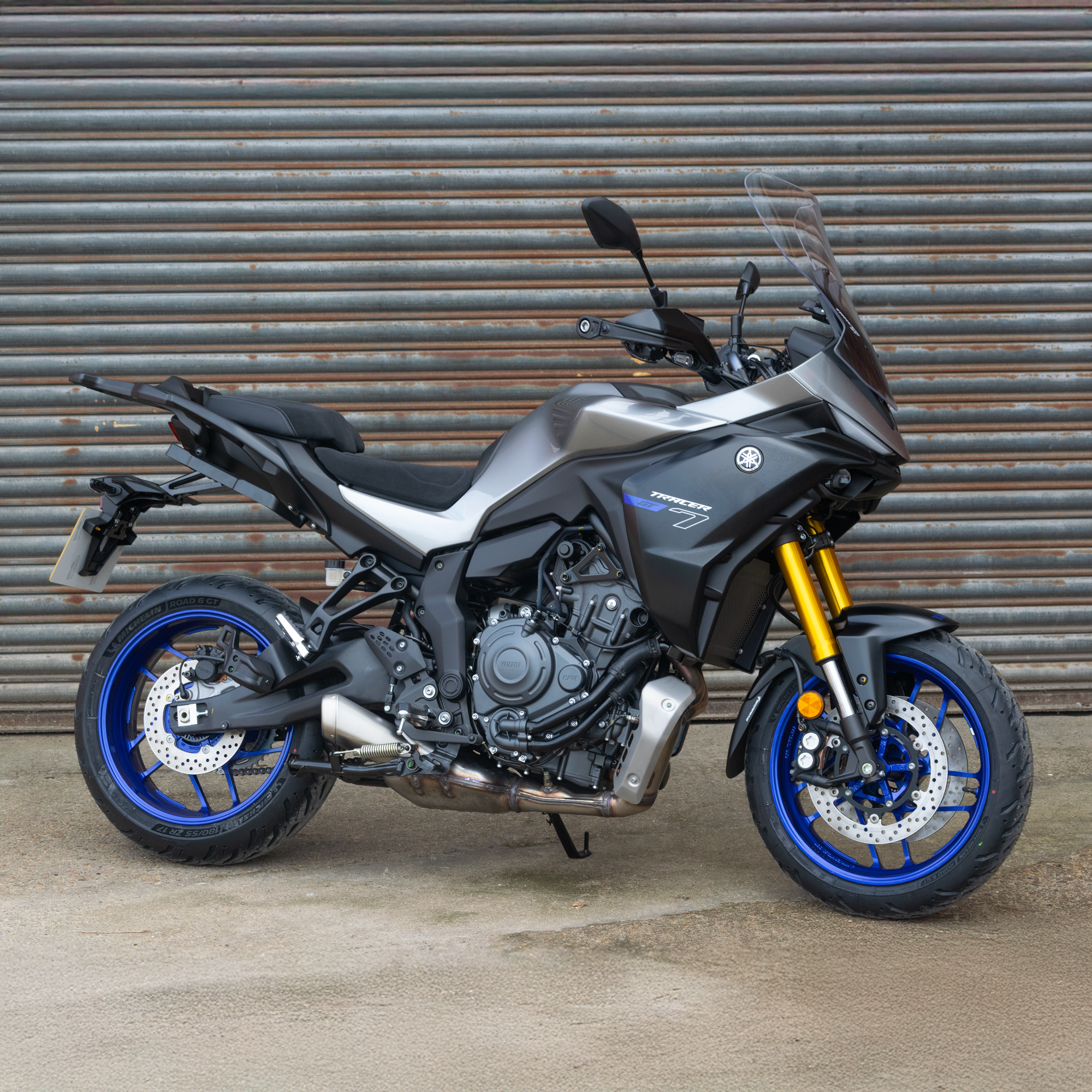 Pyramid Extenda Fenda | Matte Black | Yamaha Tracer 7 inc GT 2025>Current - Pyramid Motorcycle Accessories