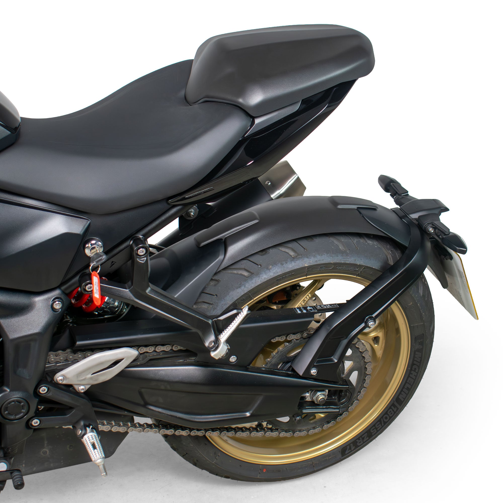 Pyramid Hugger | Matte Black | Triumph Trident 660/800 2021>Current - Pyramid Motorcycle Accessories