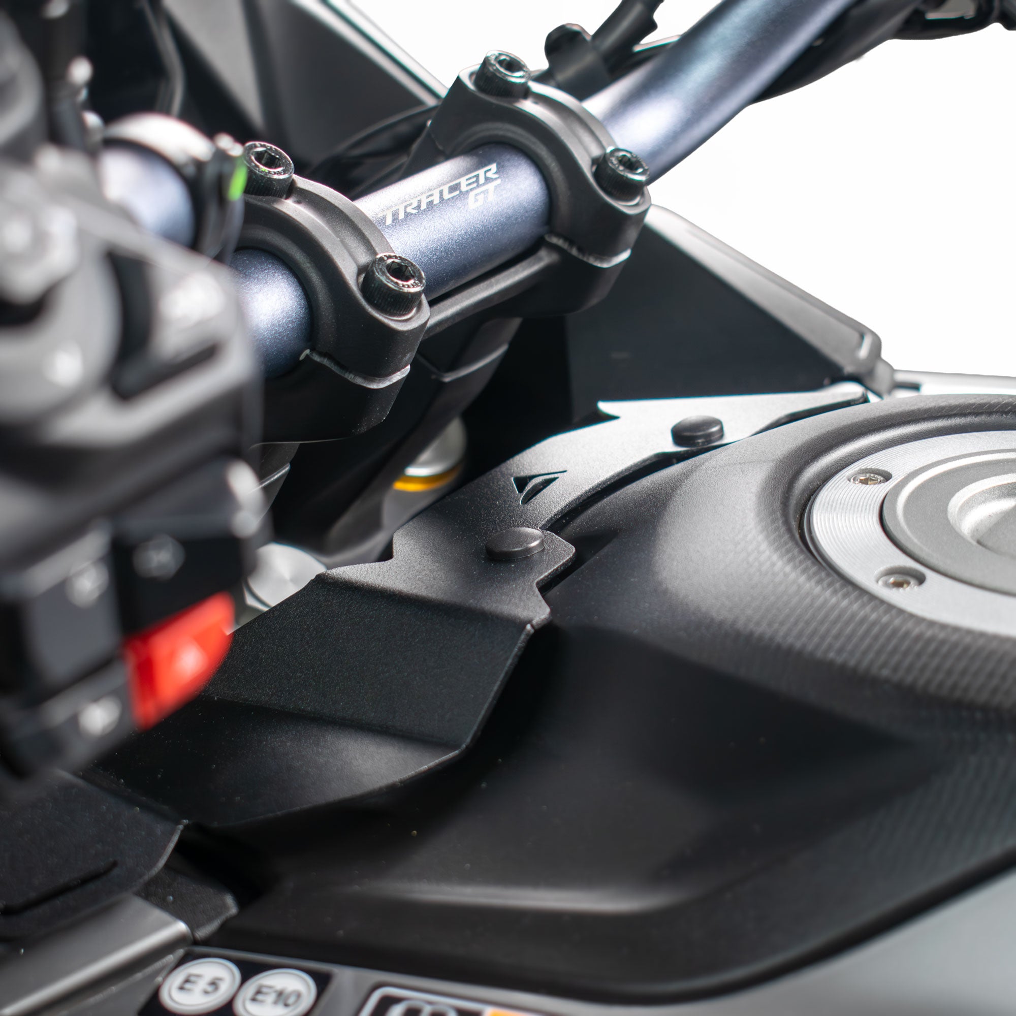 Pyramid Wind Deflector | Matte Black | Yamaha Tracer 7 (GT) 2025>Current - Pyramid Motorcycle Accessories
