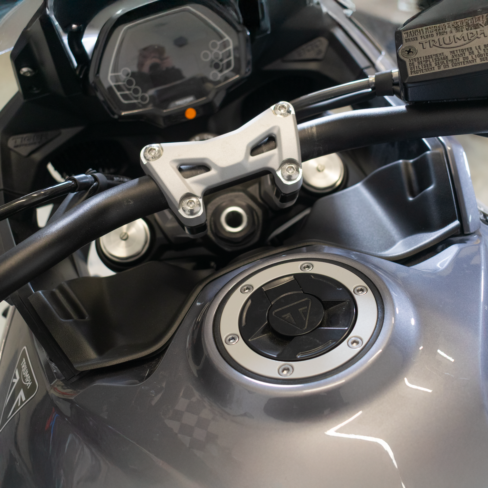 Pyramid Wind Deflector | Matte Black | Yamaha Tracer 7 2025>Current - Pyramid Motorcycle Accessories