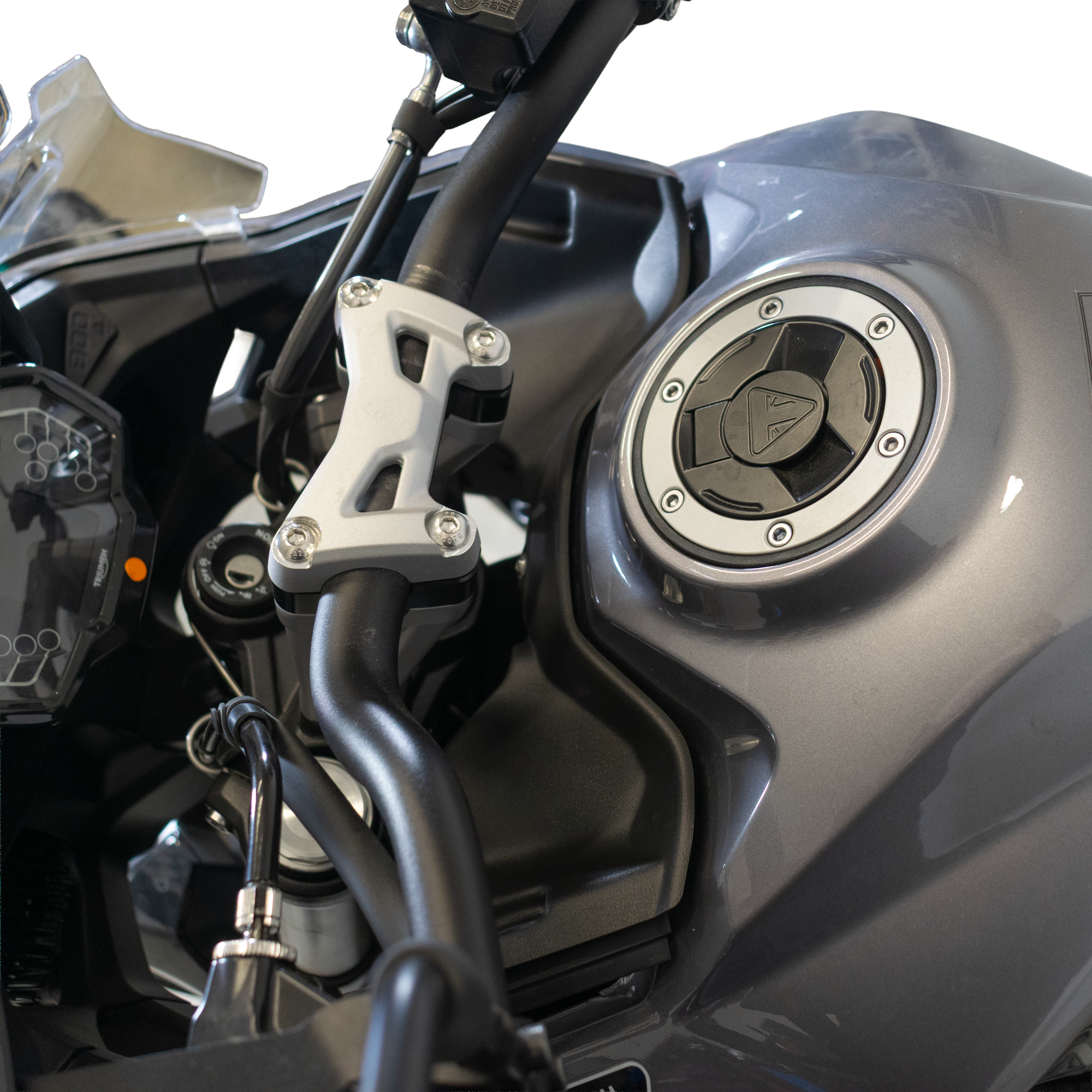 Pyramid Wind Deflector | Matte Black | Yamaha Tracer 7 2025>Current - Pyramid Motorcycle Accessories