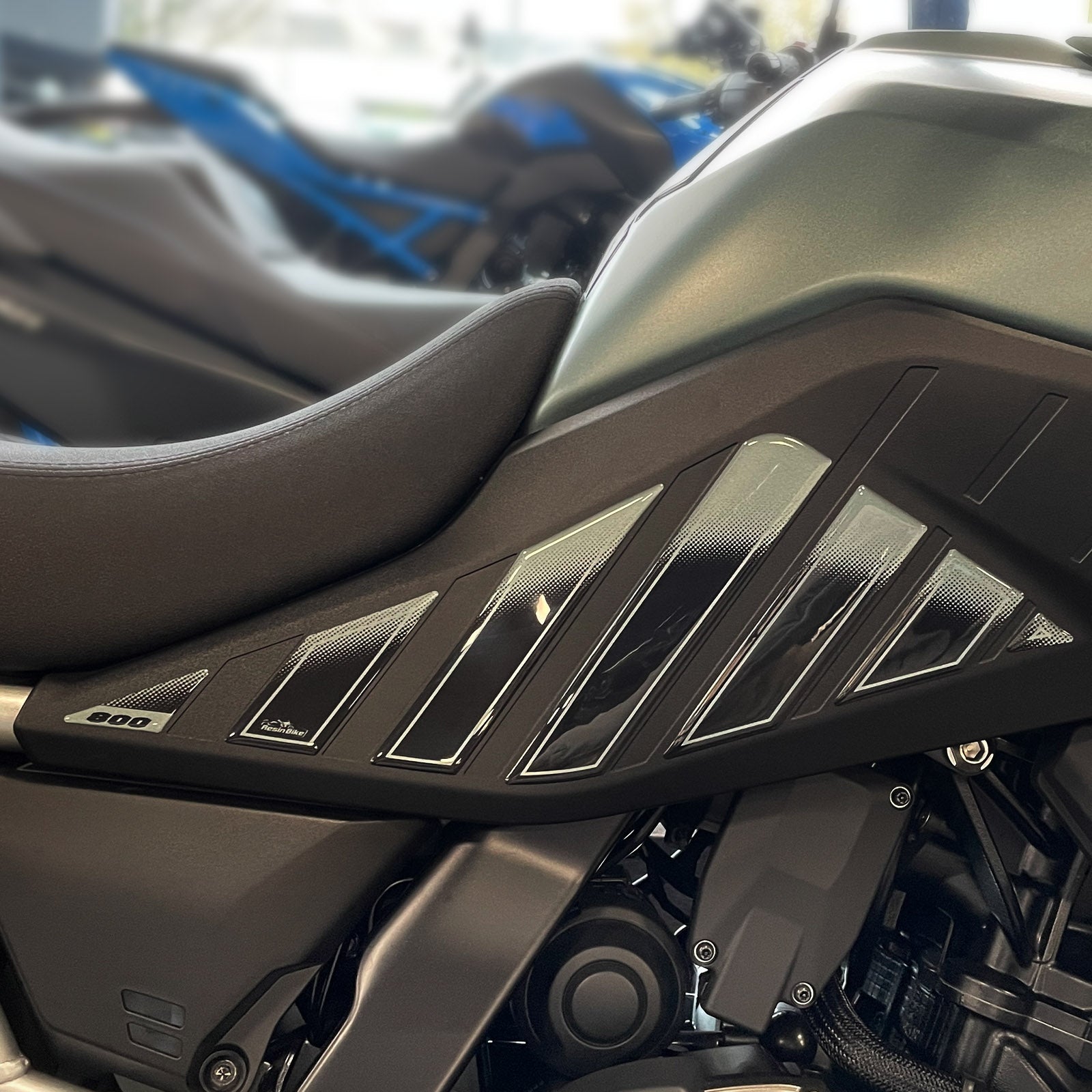 Resin Bike 3D Motorcycle Stickers - Full Kit | Suzuki V-Strom 800SE 2023>2024 RB-1000695700000 - Pyramid Motorcycle Accessories