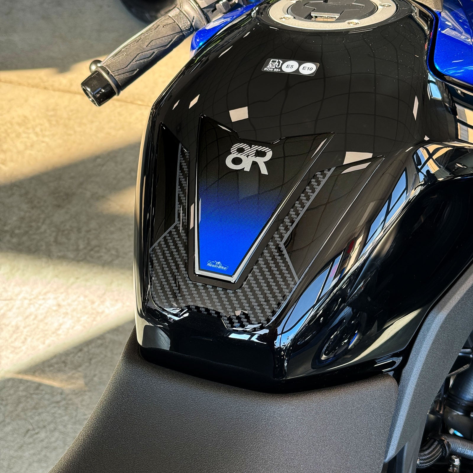 Resin Bike 3D Motorcycle Stickers - Basic Kit | Suzuki GSX-8R 2024>2026 Blue - Pyramid Motorcycle Accessories