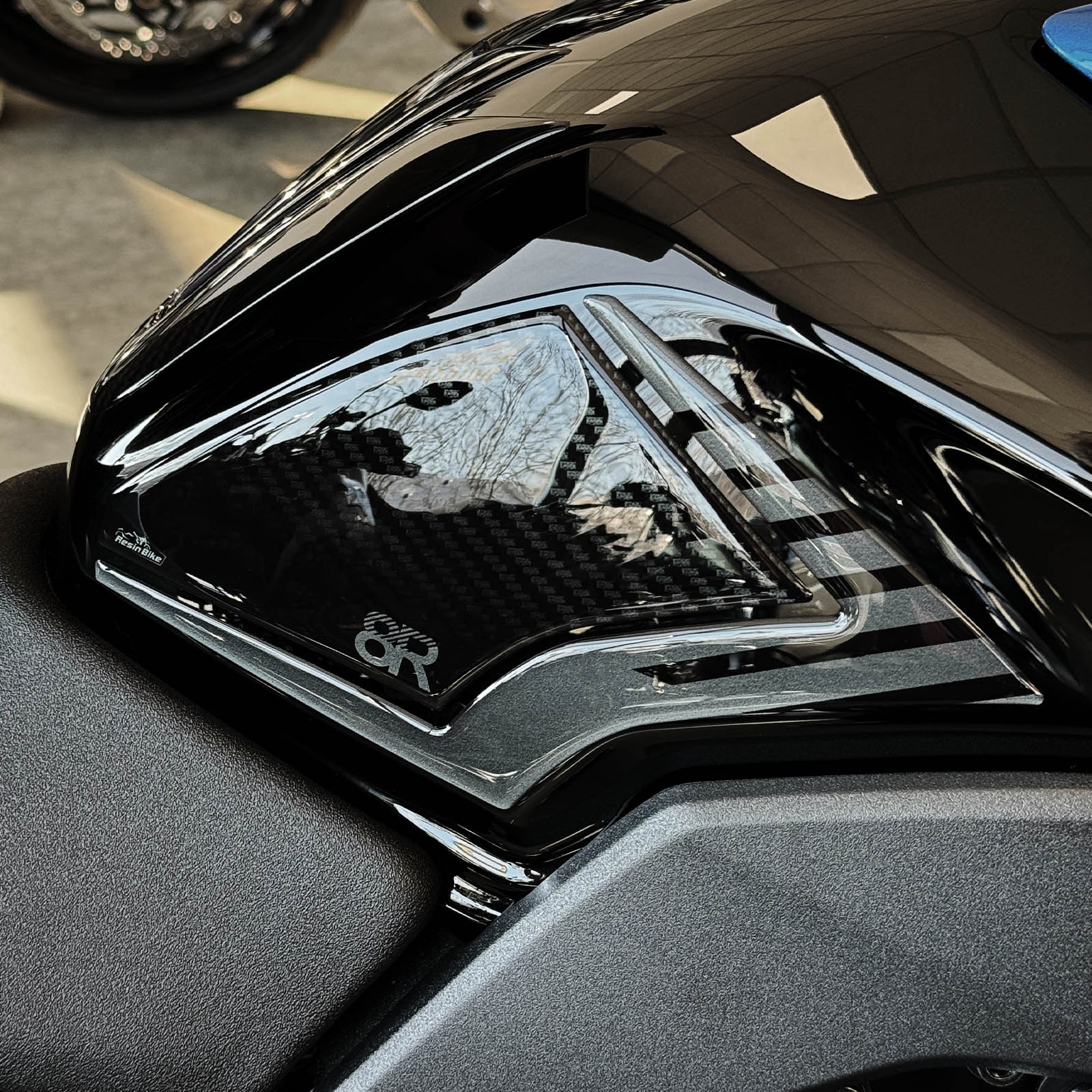 Resin Bike 3D Motorcycle Stickers - Tank Sides | Suzuki GSX-8R 2024>2025 - Pyramid Motorcycle Accessories