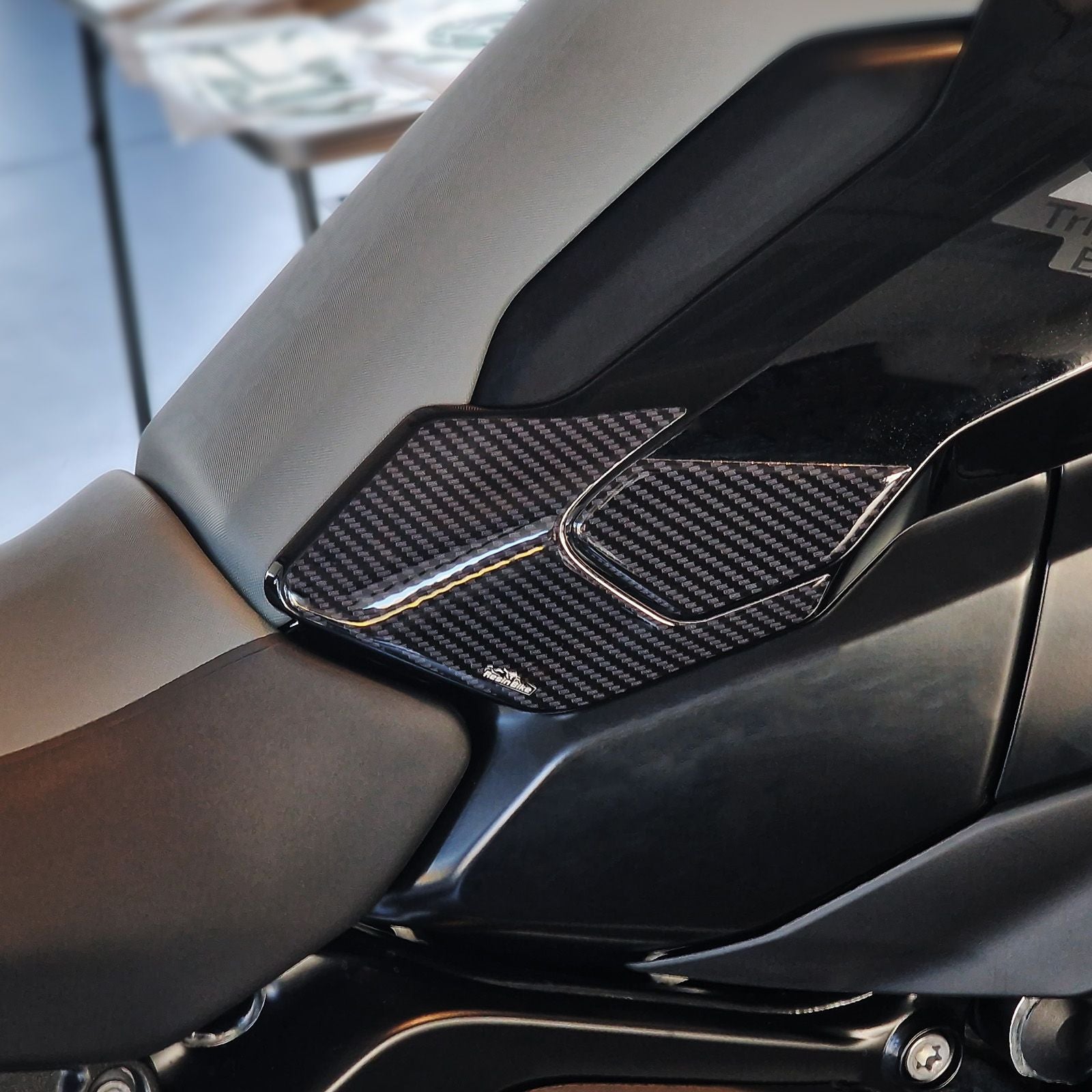 Resin Bike 3D Motorcycle Stickers - Full Kit | BMW R 1300 GS 2023>2026 RB-1000700500007 - Pyramid Motorcycle Accessories