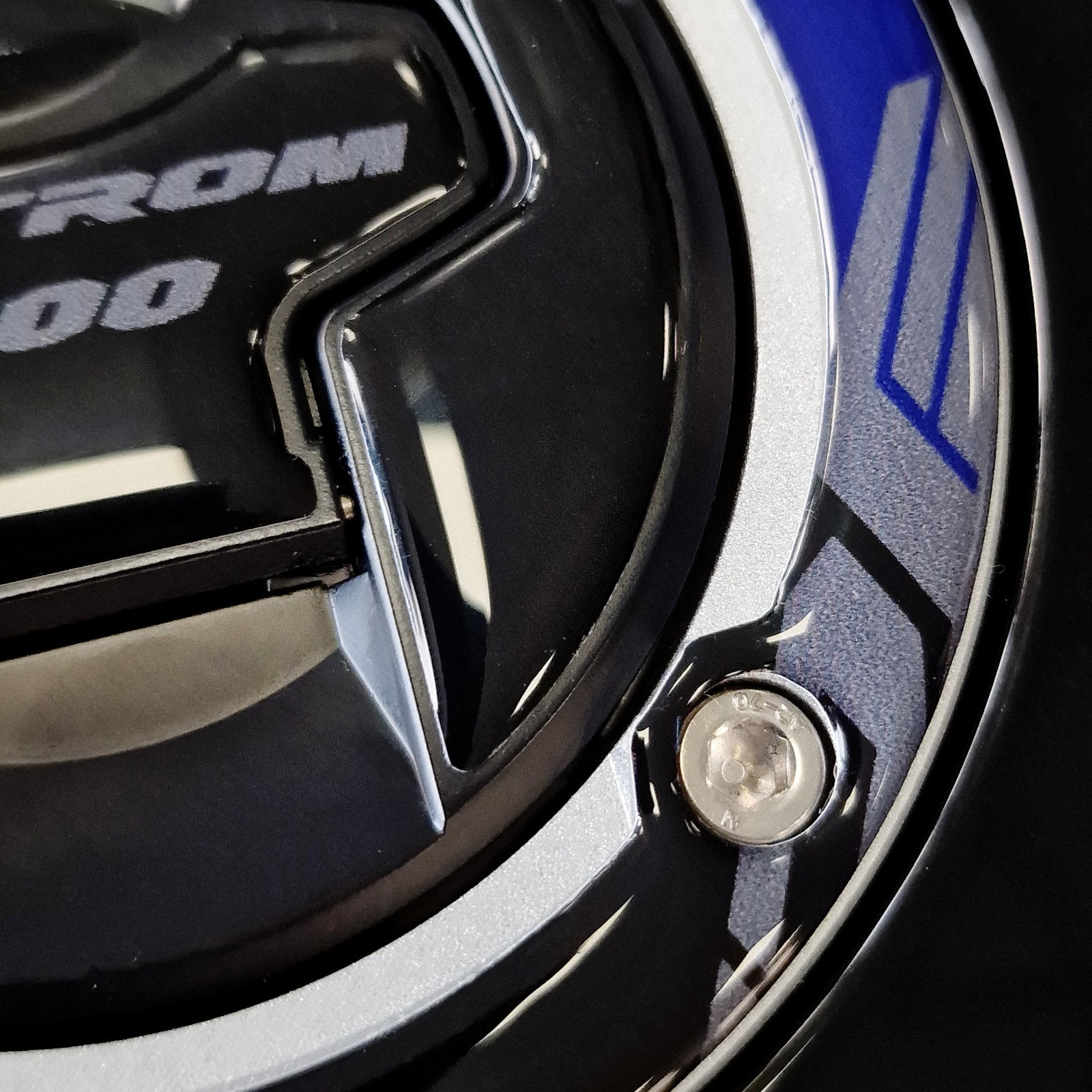 Resin Bike 3D Motorcycle Stickers - Fuel Cap | Suzuki V-Strom 800DE 2023>2024 RB-1000701900004 - Pyramid Motorcycle Accessories