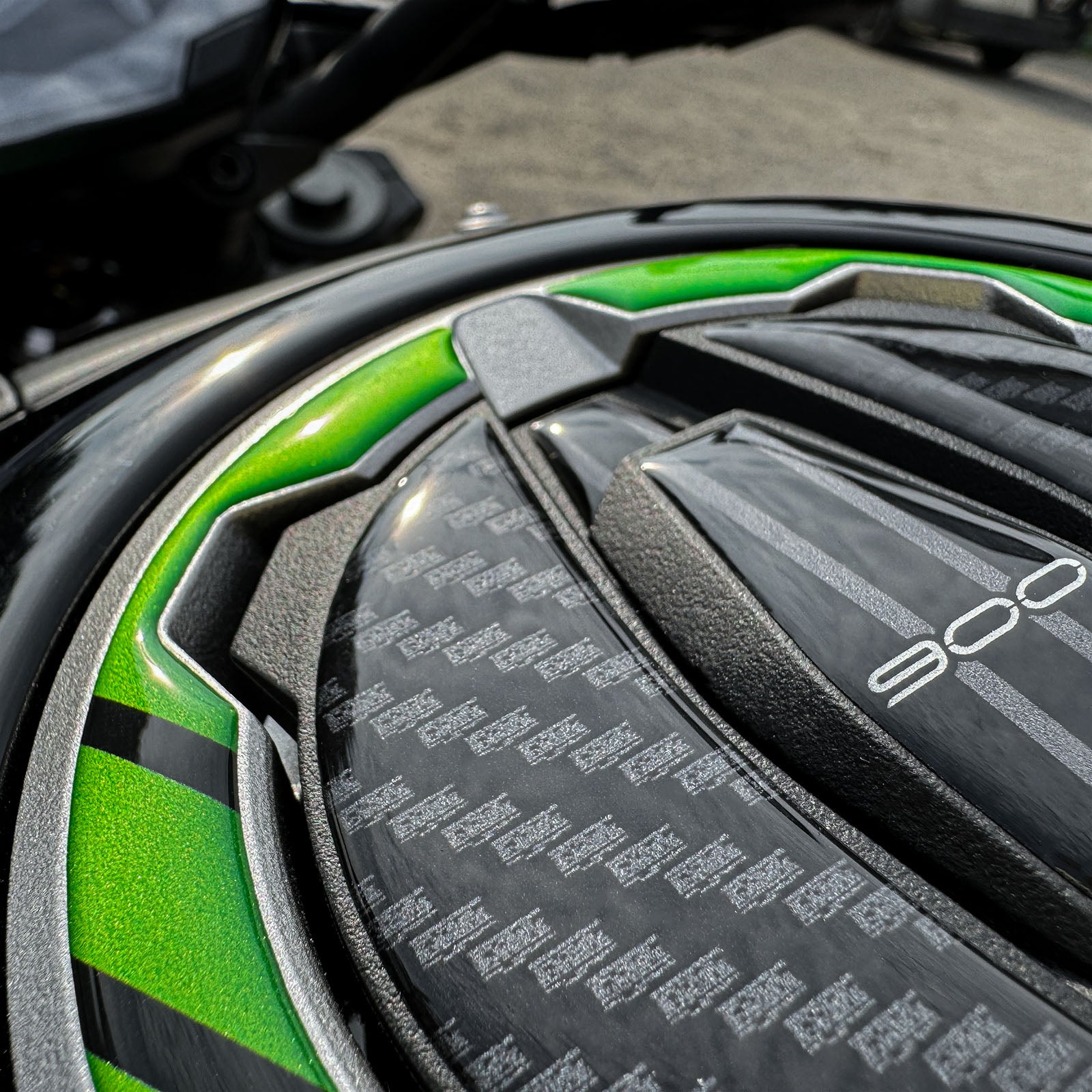 Resin Bike 3D Motorcycle Stickers - Fuel Cap | Kawasaki Z 900 2021>2024 RB-1000703300000 - Pyramid Motorcycle Accessories