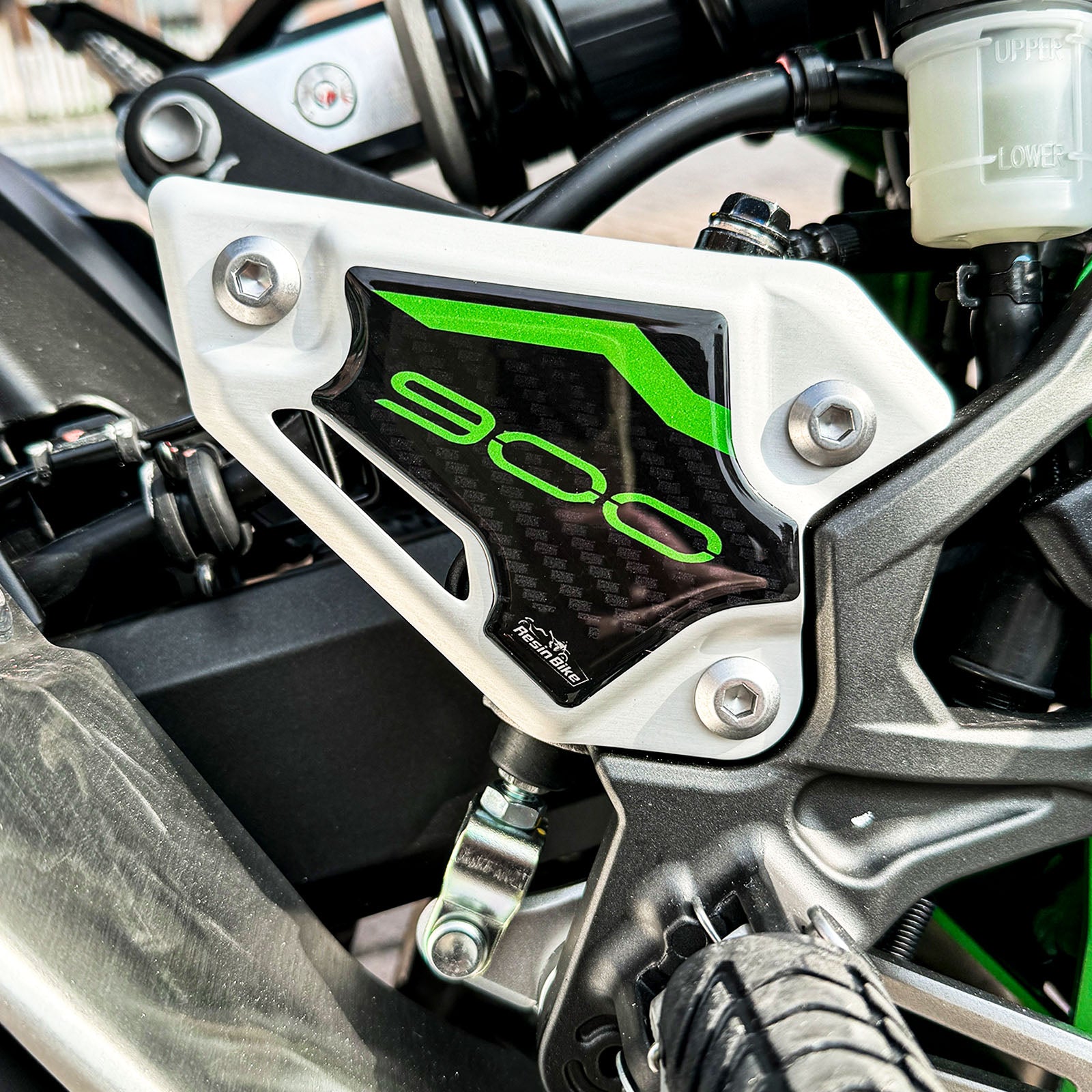 Resin Bike 3D Motorcycle Stickers - Tank Kit | Kawasaki Z 900 2021>2024 - Pyramid Motorcycle Accessories