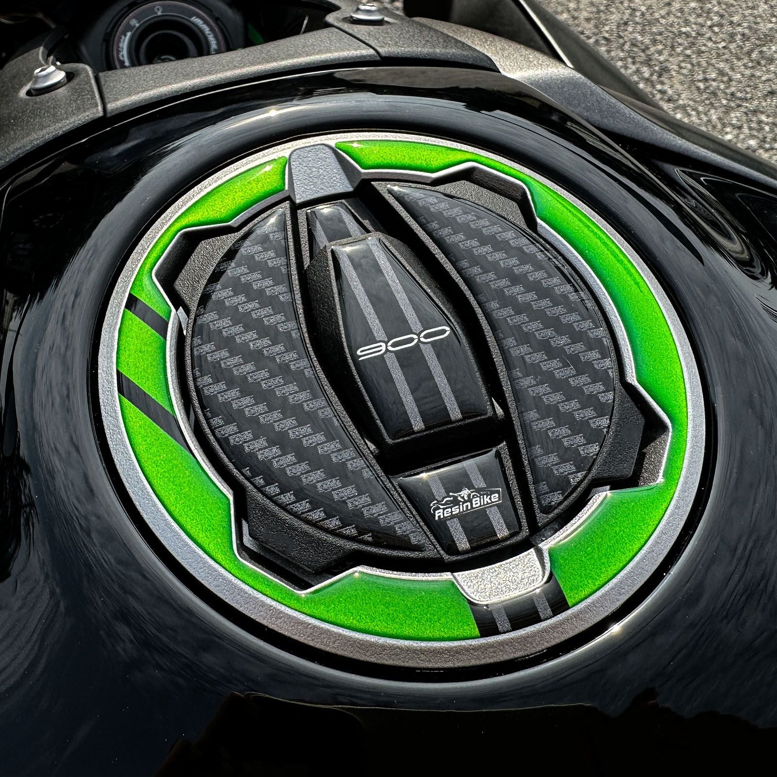 Resin Bike 3D Motorcycle Stickers - Tank Kit | Kawasaki Z 900 2021>2024 - Pyramid Motorcycle Accessories