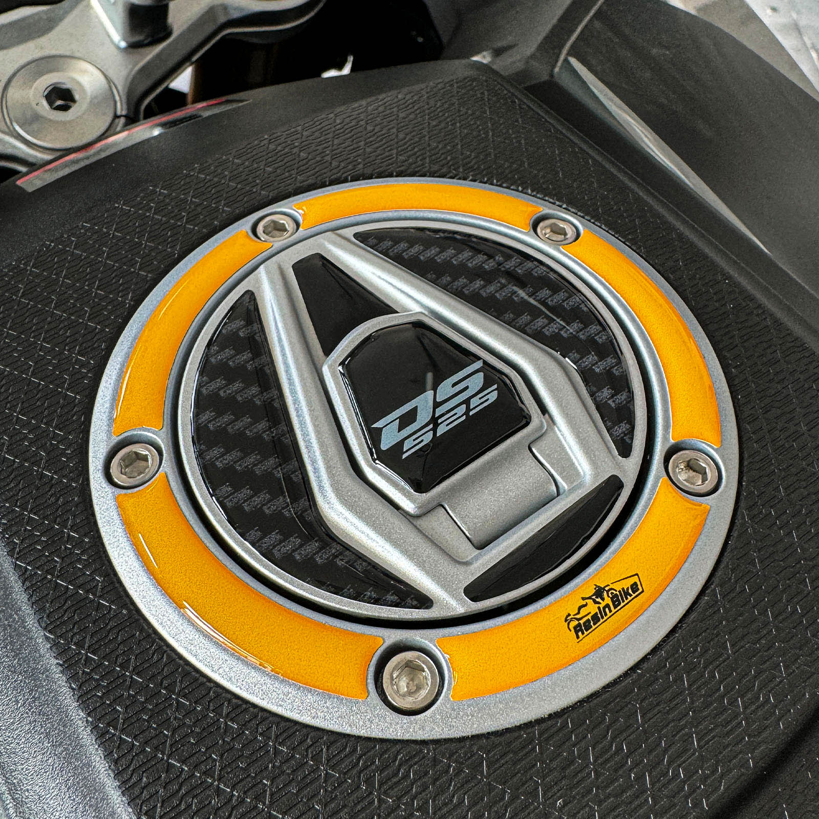 Resin Bike 3D Motorcycle Stickers - Fuel Cap | Voge DS525X 2023>2025 RB-1000704500003 - Pyramid Motorcycle Accessories