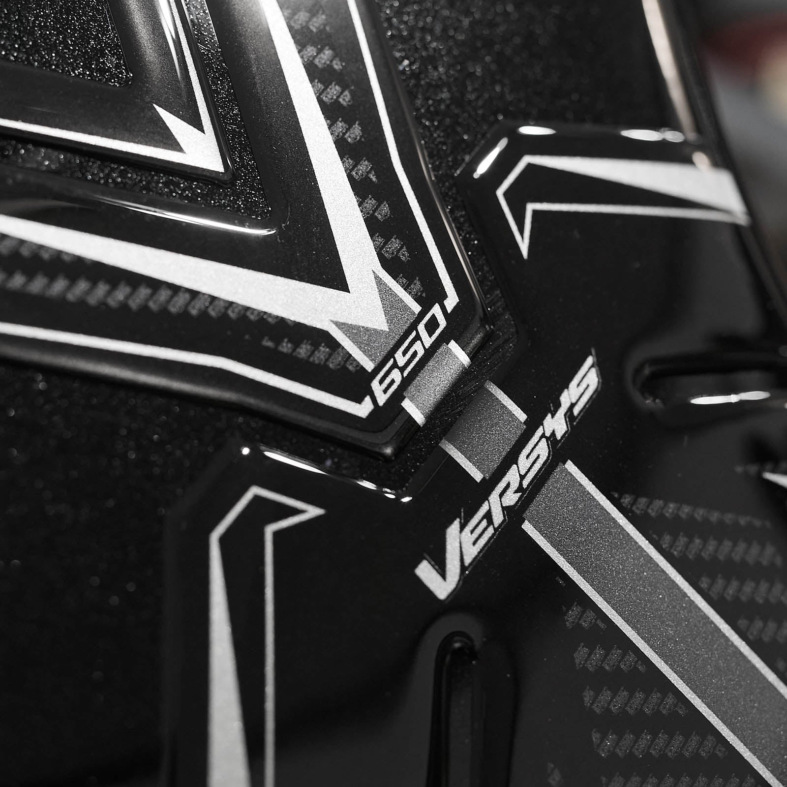 Resin Bike 3D Motorcycle Stickers - Tank Pad | Kawasaki Versys 650 2022>2026 RB-1000707200009 - Pyramid Motorcycle Accessories