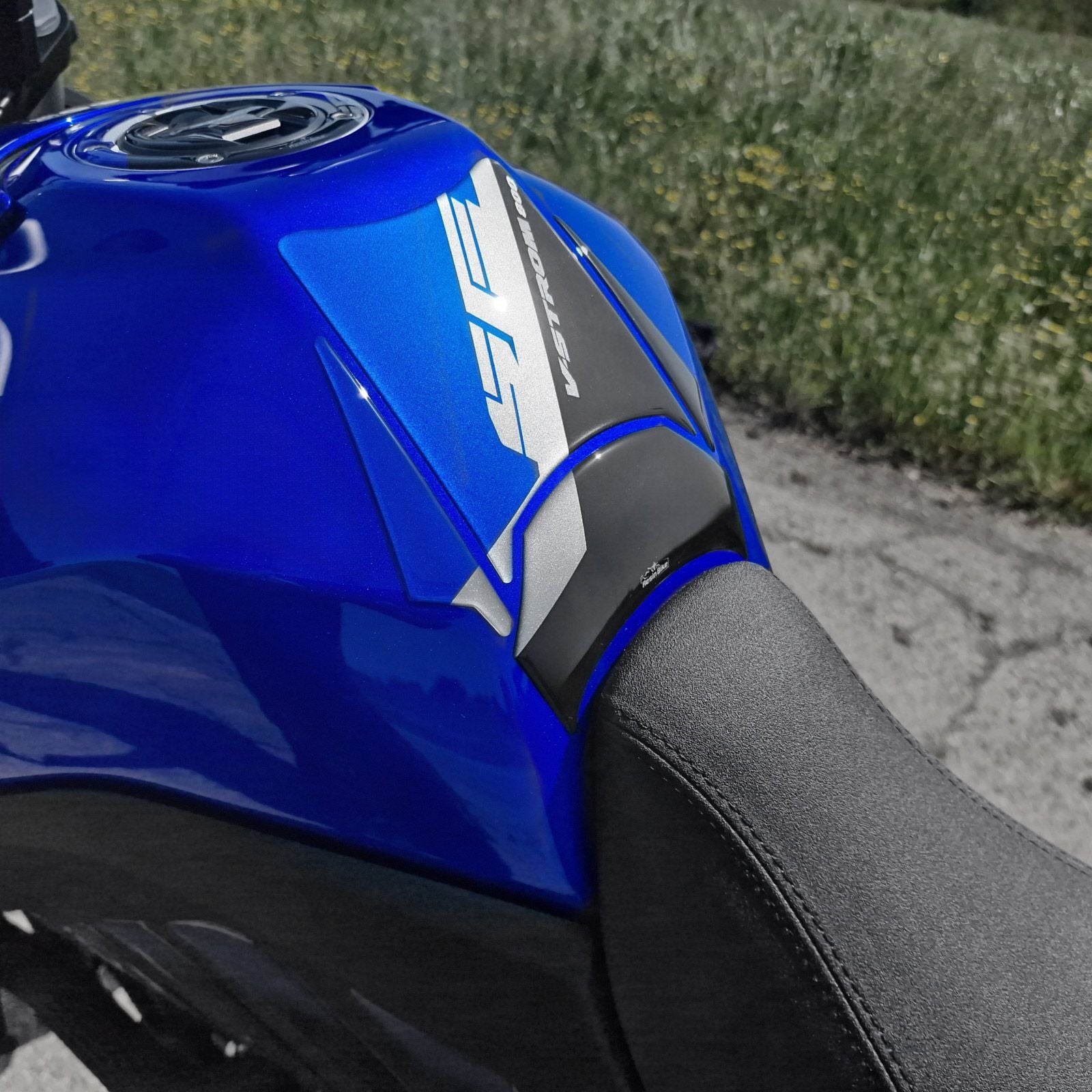 Resin Bike 3D Motorcycle Stickers - Tank Pad | Suzuki V-Strom 800SE 2023>2024 RB-1000712700006 - Pyramid Motorcycle Accessories