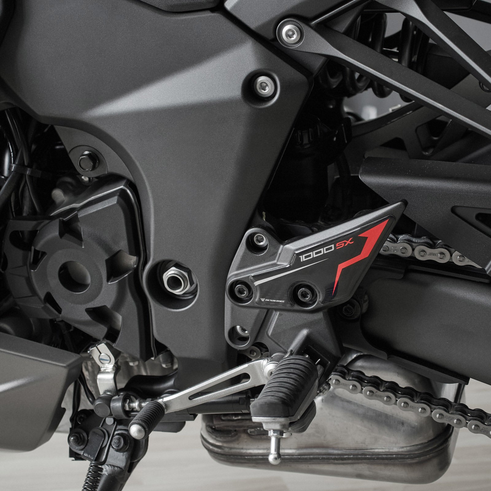 Resin Bike 3D Motorcycle Stickers - Heel Pads | Kawasaki Ninja 1000 SX/SX SE/Tourer 2021>2025 - Pyramid Motorcycle Accessories
