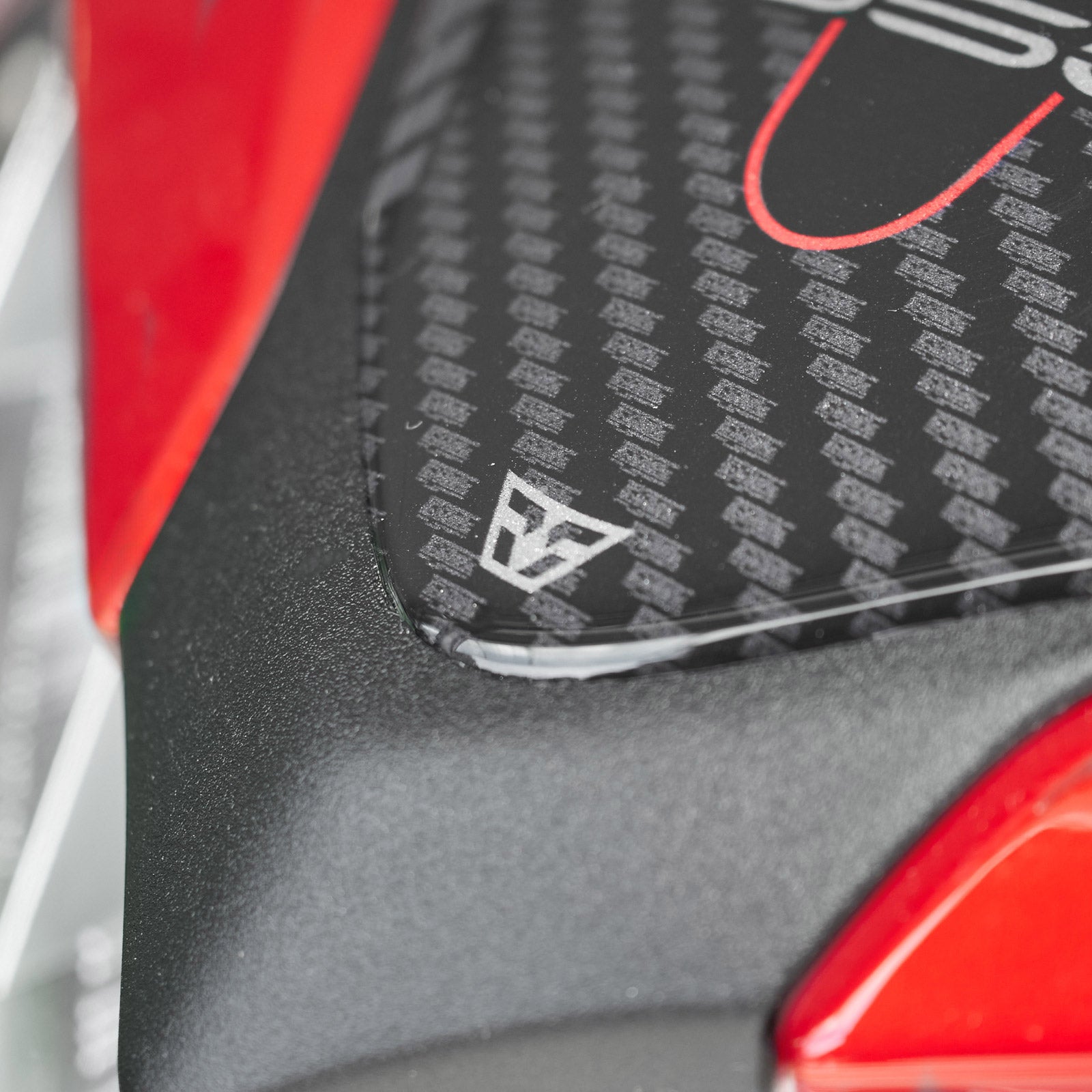 Resin Bike 3D Motorcycle Stickers - Windshield | Kawasaki Z 650 2021>2025 - Pyramid Motorcycle Accessories