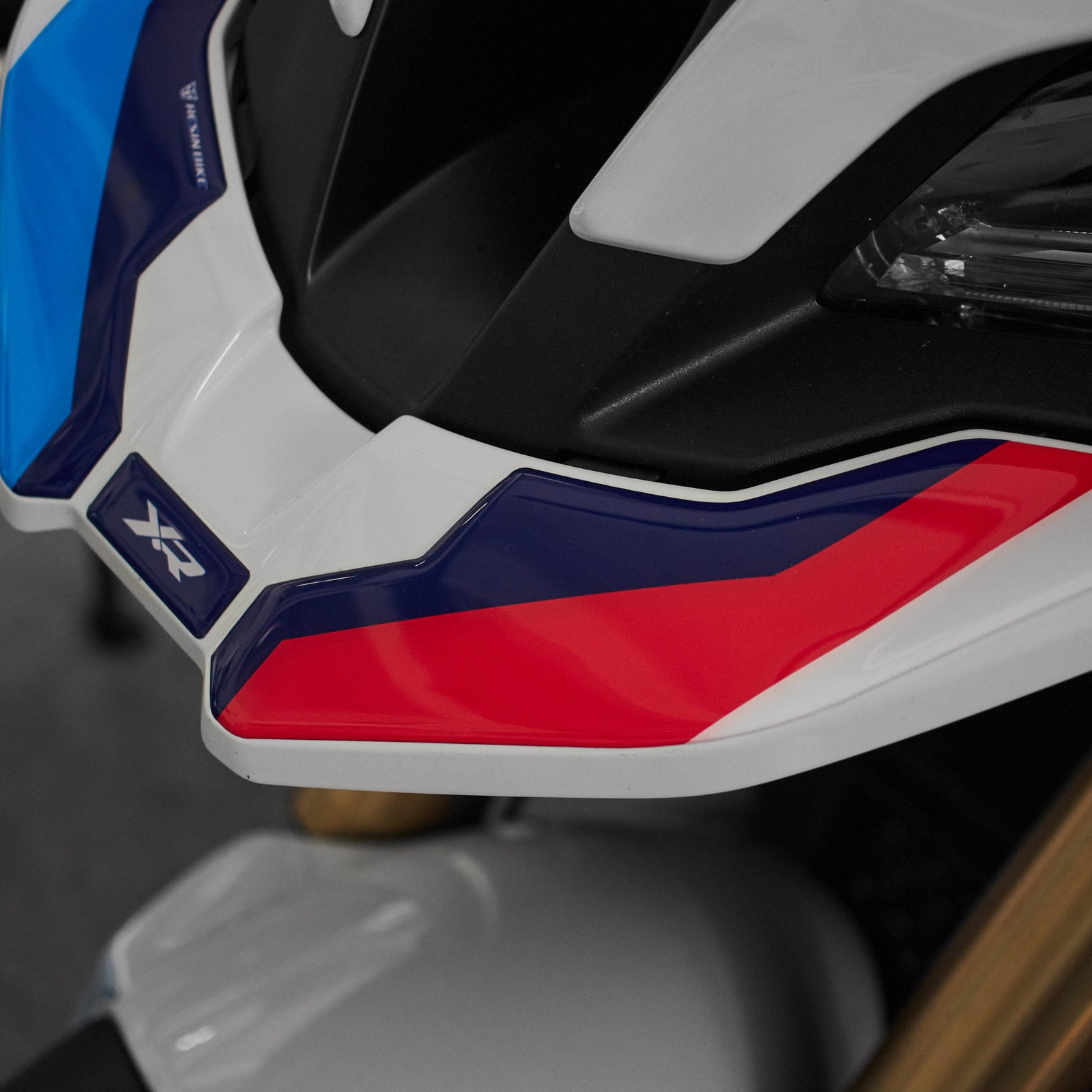 Resin Bike 3D Motorcycle Stickers - Beak | BMW S 1000 XR 2020>2025 - Pyramid Motorcycle Accessories