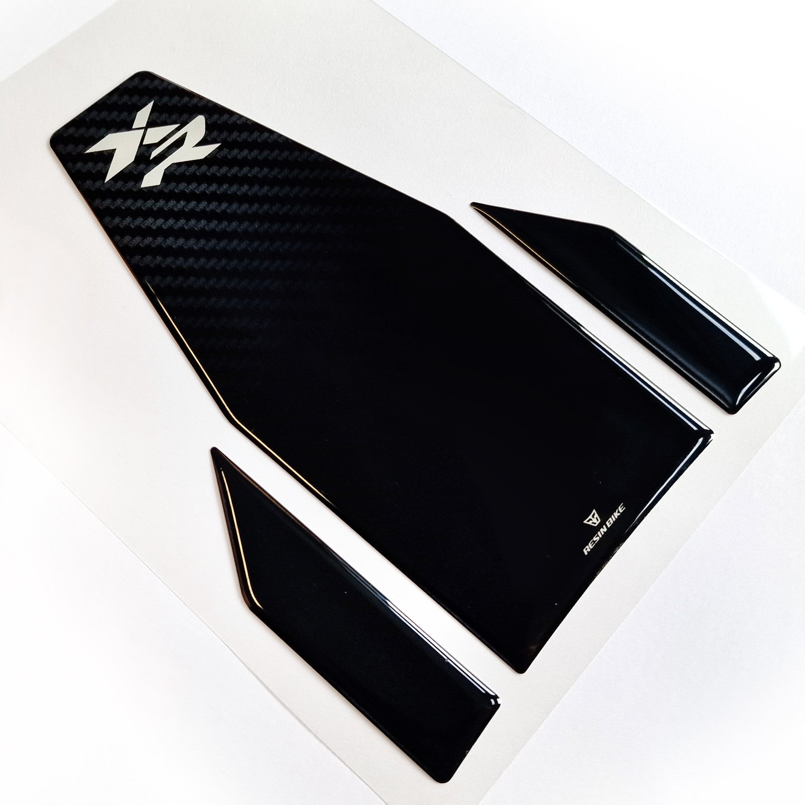 Resin Bike 3D Motorcycle Stickers - Tank Pad | BMW S 1000 XR 2020>2025 - Pyramid Motorcycle Accessories