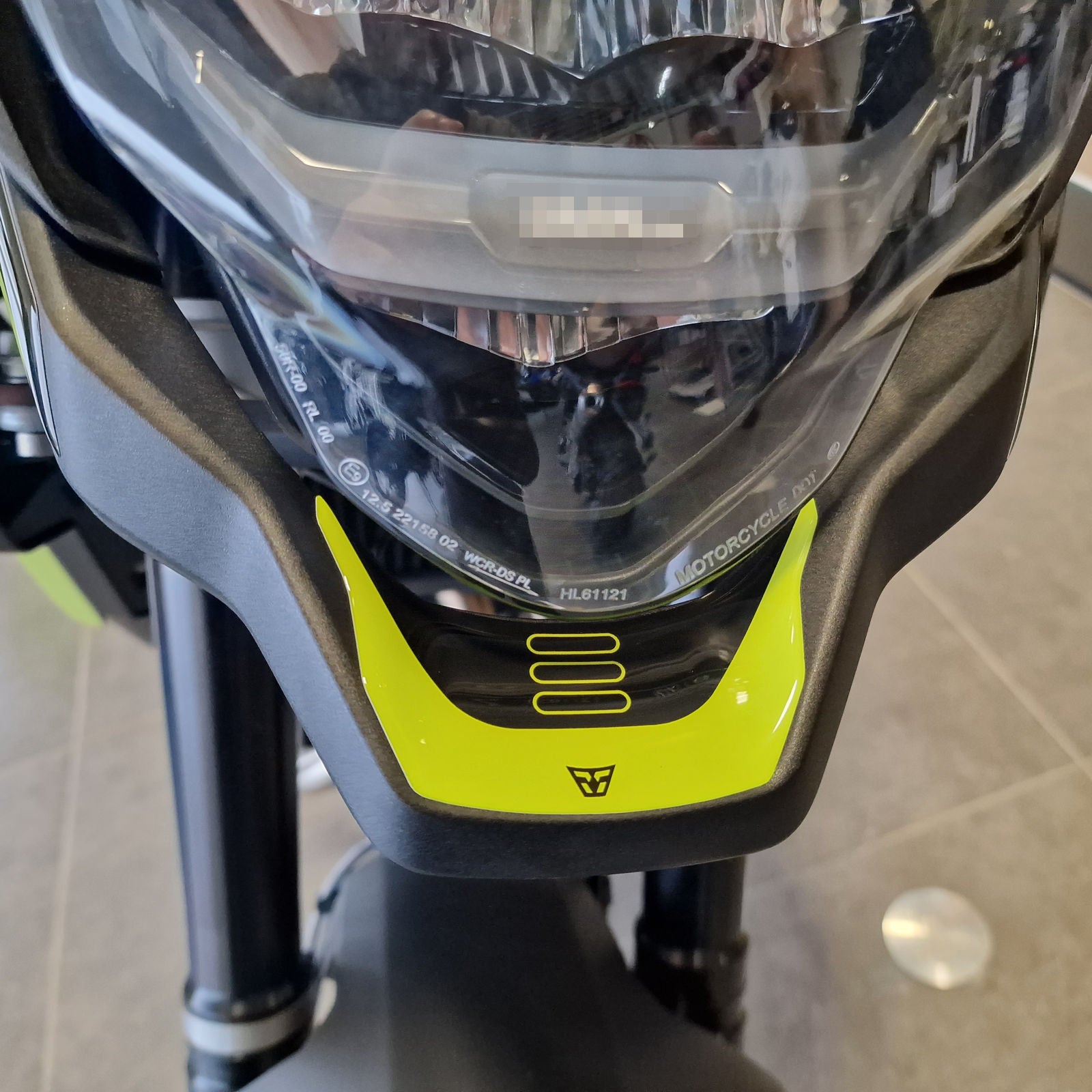 Resin Bike 3D Motorcycle Stickers - Beak | BMW F 900 GS 2024>2026 RB-1000745000005 - Pyramid Motorcycle Accessories