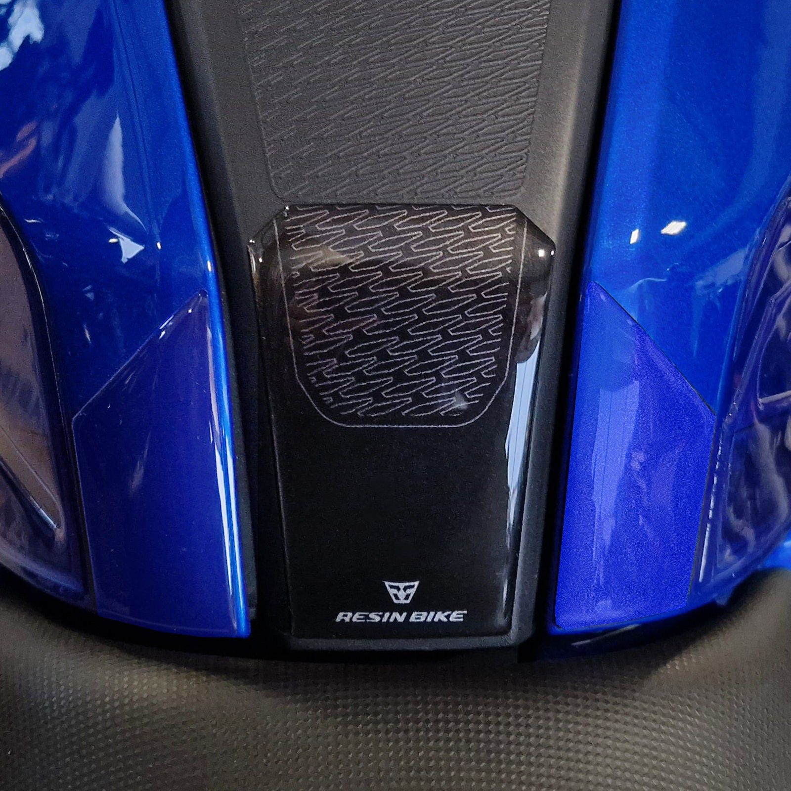 Resin Bike 3D Motorcycle Stickers - Tank Pad | BMW G 310 R 2021>2024 RB-1000746800000 - Pyramid Motorcycle Accessories