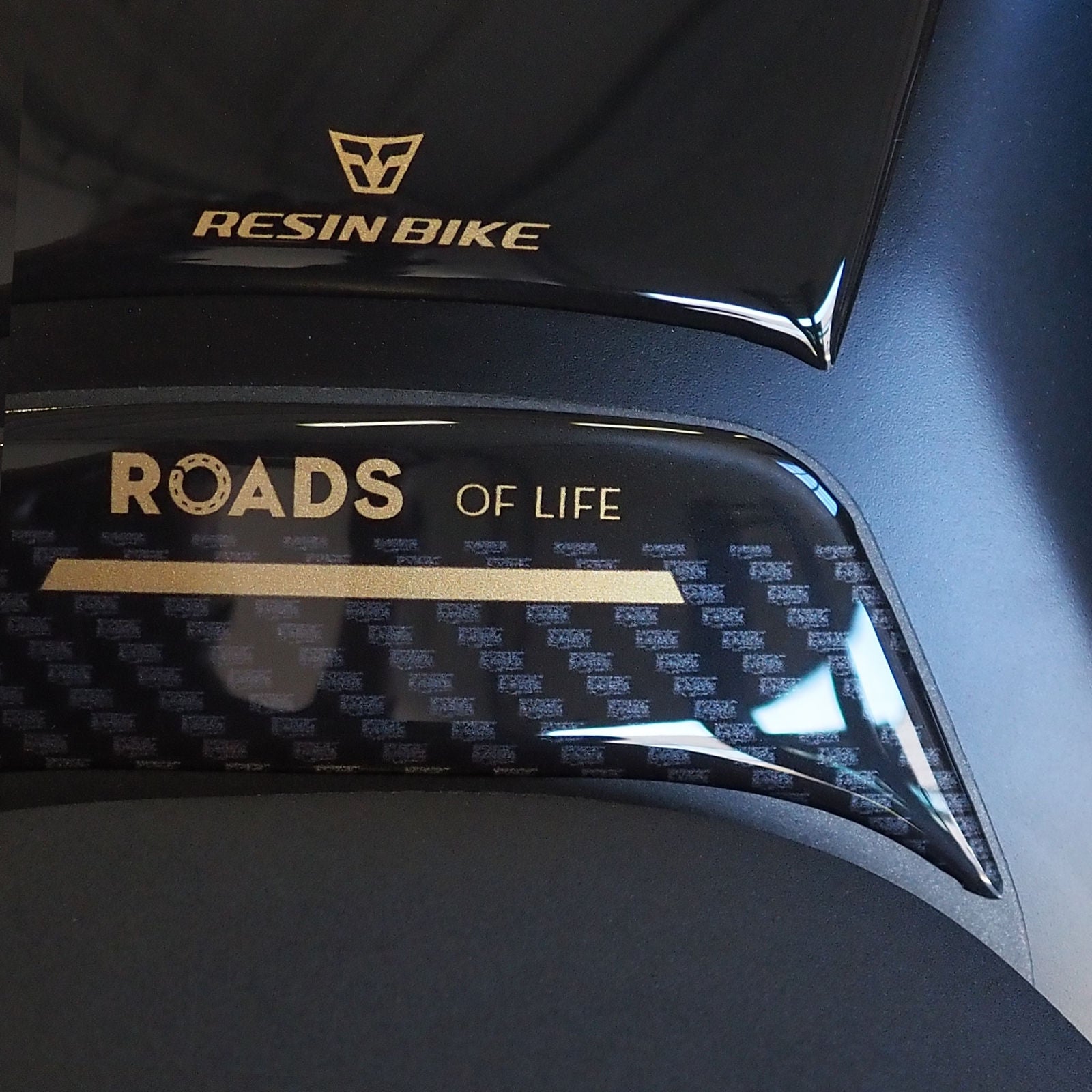 Resin Bike 3D Motorcycle Stickers - Tank Pad | Yamaha Tracer 9 GT 2025>2026 RB-1000772000009 - Pyramid Motorcycle Accessories
