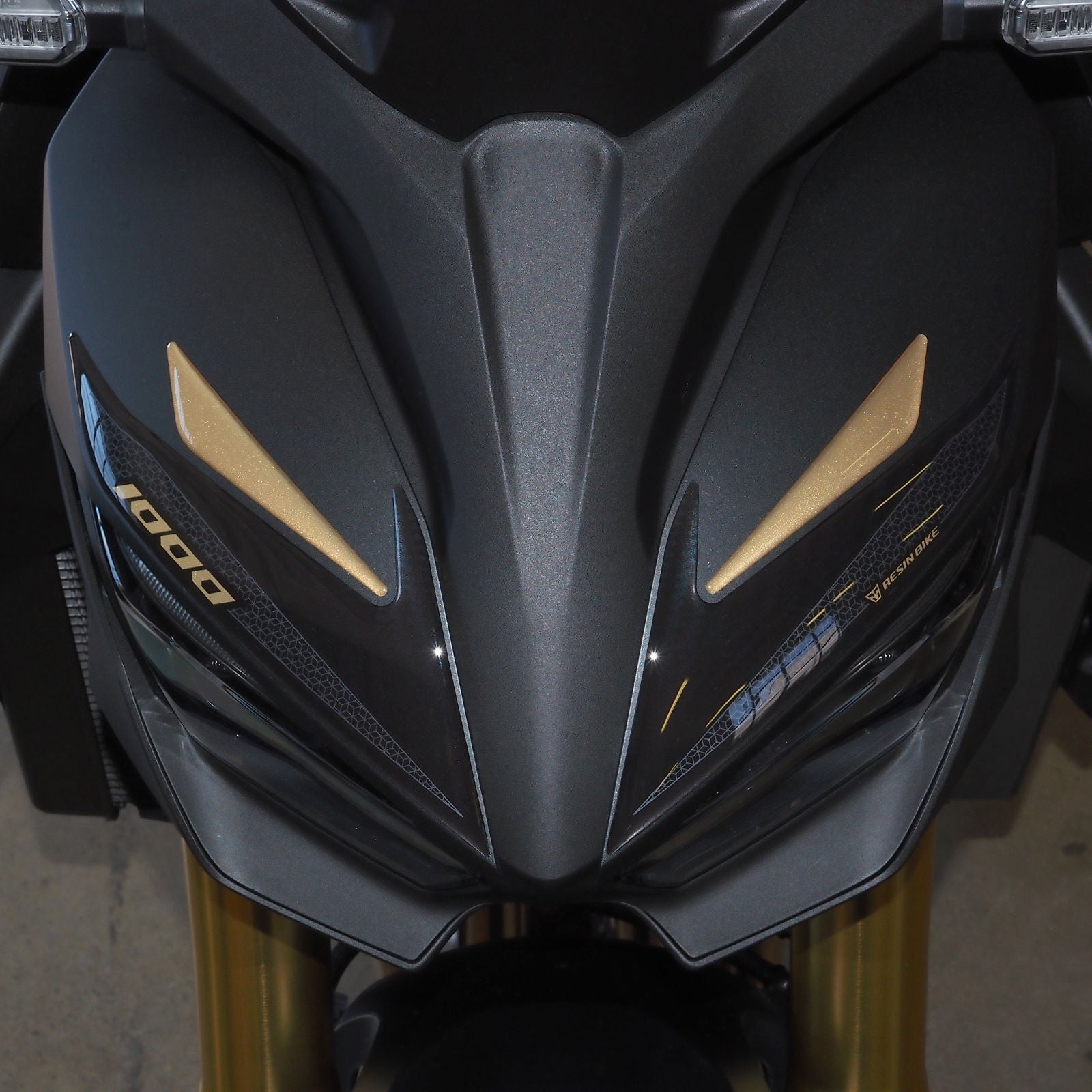 Resin Bike 3D Motorcycle Stickers - Tank Kit | Honda CB1000 Hornet SP 2025>Current - Pyramid Motorcycle Accessories