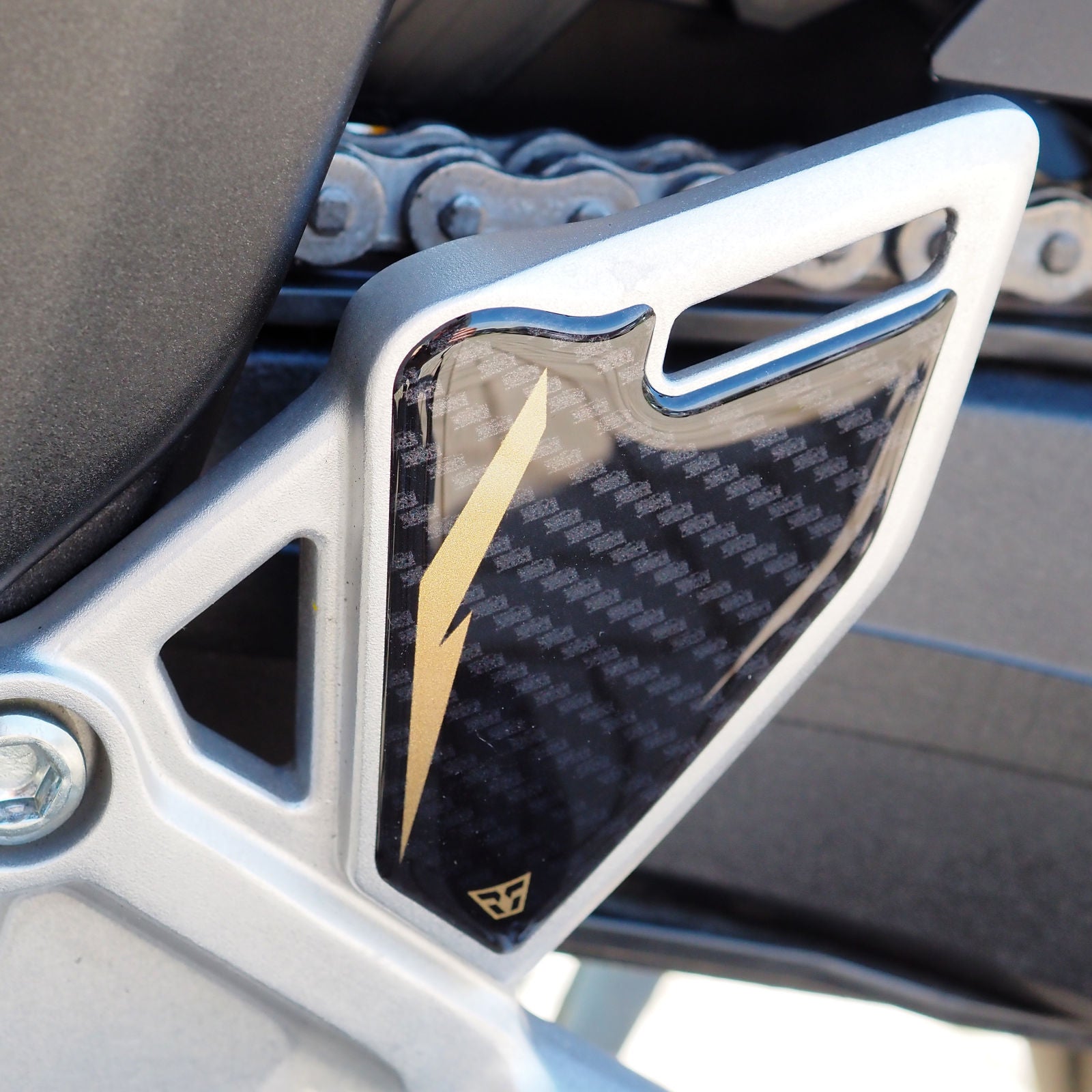 Resin Bike 3D Motorcycle Stickers - Heel Pads | Honda CB1000 Hornet SP 2025>Current - Pyramid Motorcycle Accessories