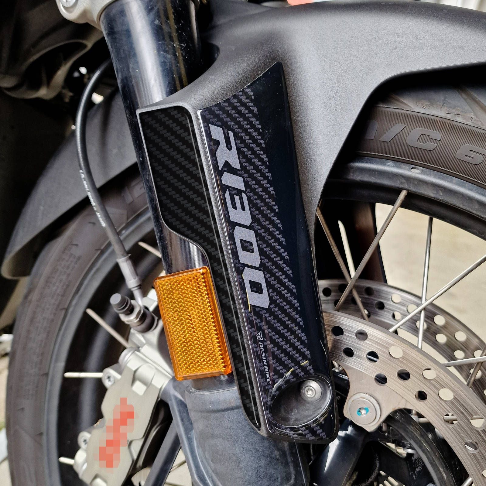 Resin Bike 3D Motorcycle Stickers - Front Fender Sides | BMW R 1300 GS 2023>2025 - Pyramid Motorcycle Accessories