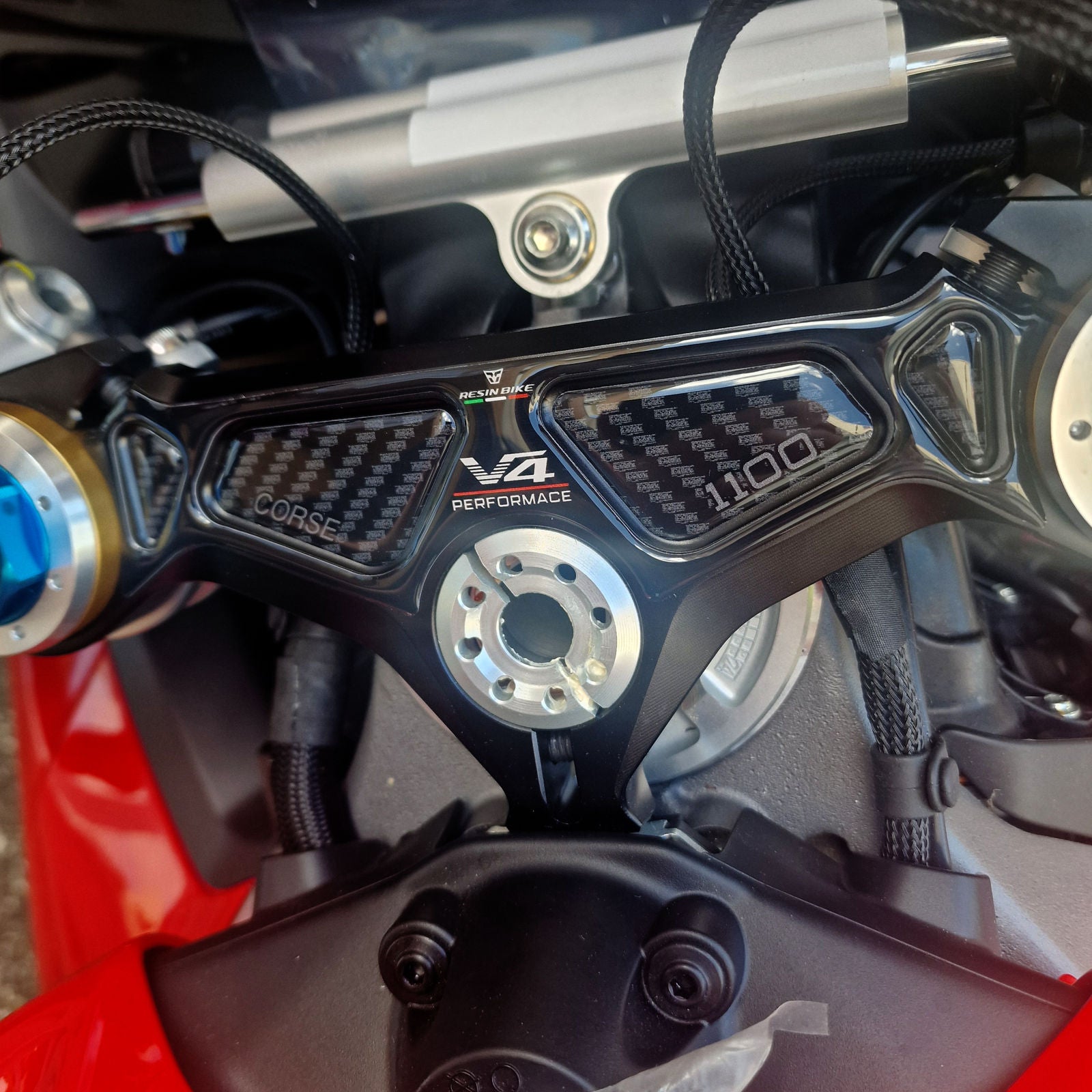 Resin Bike 3D Motorcycle Stickers - Top Yoke | Ducati Panigale/Streetfighter V4 / V4 S 2025>2026 - Pyramid Motorcycle Accessories