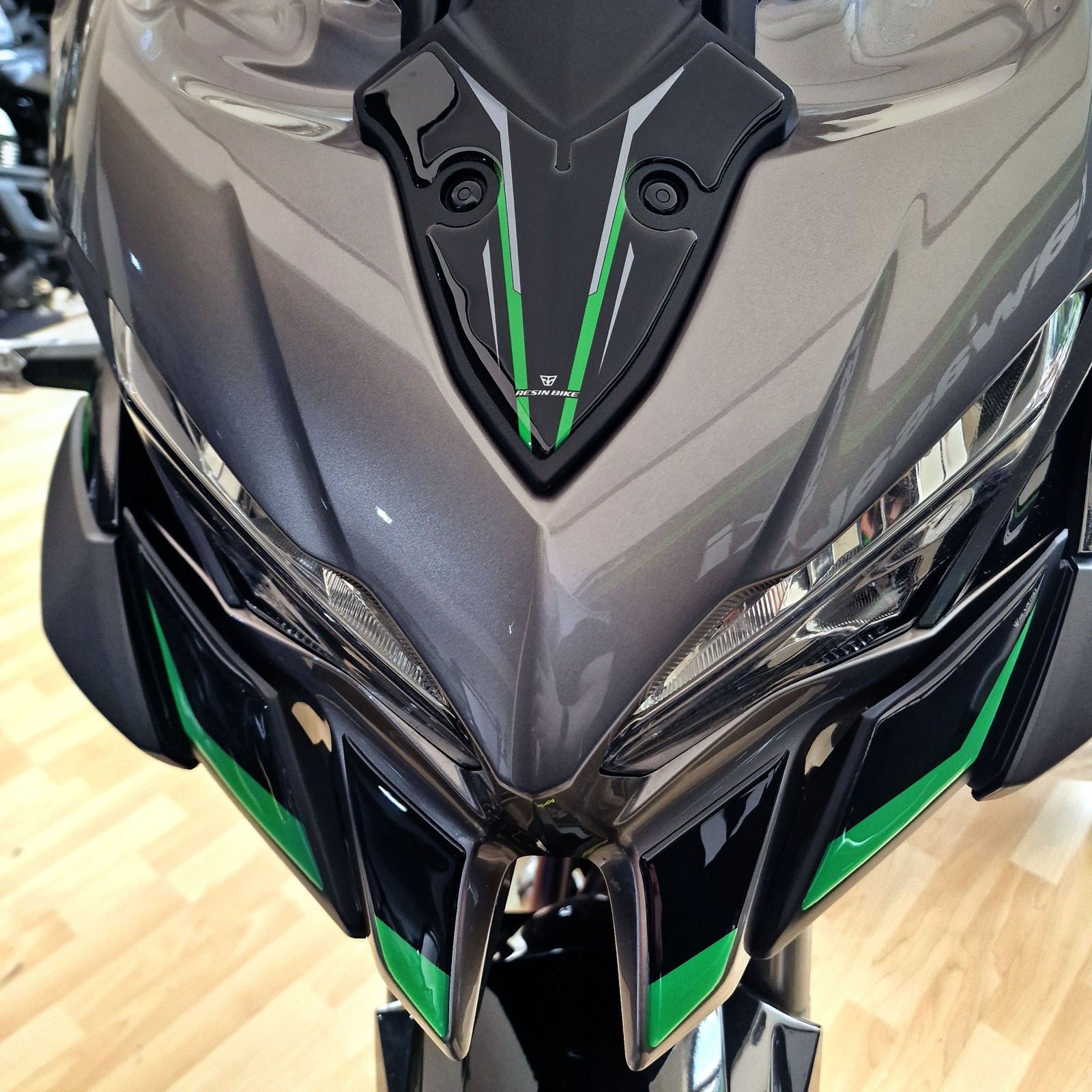 Resin Bike 3D Motorcycle Stickers - Front Fender | Kawasaki Versys 1100 2025>2026 RB-1000780400006 - Pyramid Motorcycle Accessories