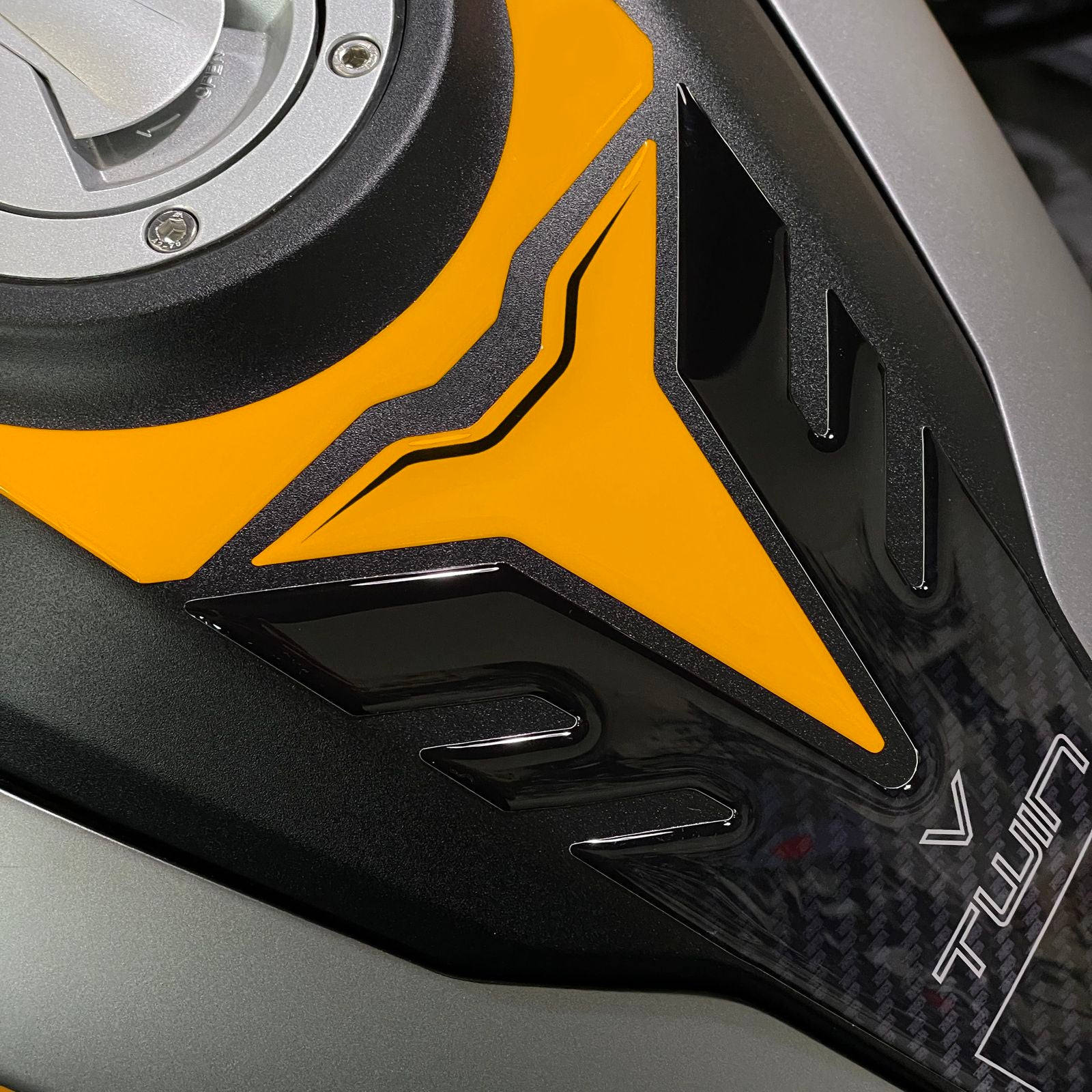 Resin Bike 3D Motorcycle Stickers - Tank Pad | Moto Guzzi Stelvio 2024>2026 - Pyramid Motorcycle Accessories