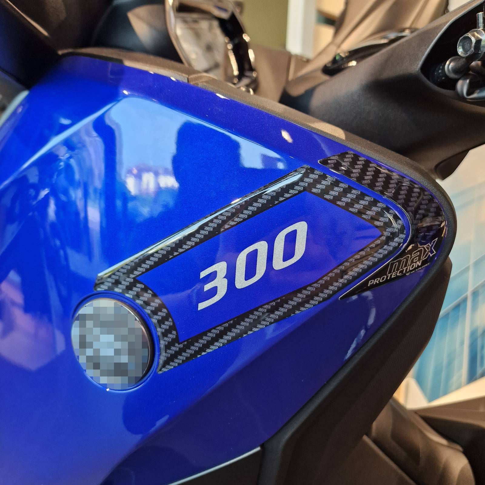 Resin Bike Kit Tank Full Stickers 3D Compatible | Yamaha Xmax 300/125 2021>2026