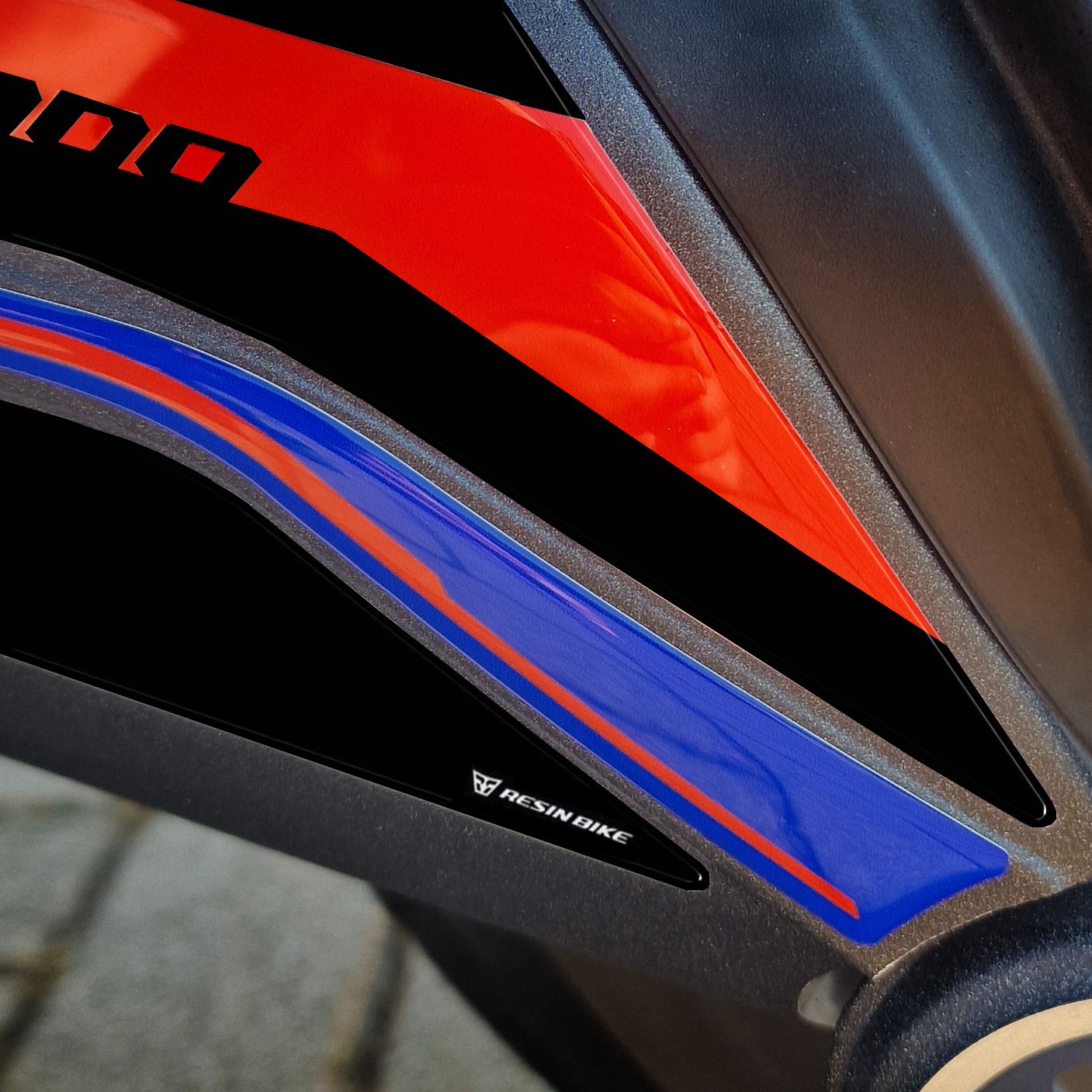 Resin Bike Motorcycle Stickers 3D Compatible with Fork | BMW R 1300 R/RS 2025>2026