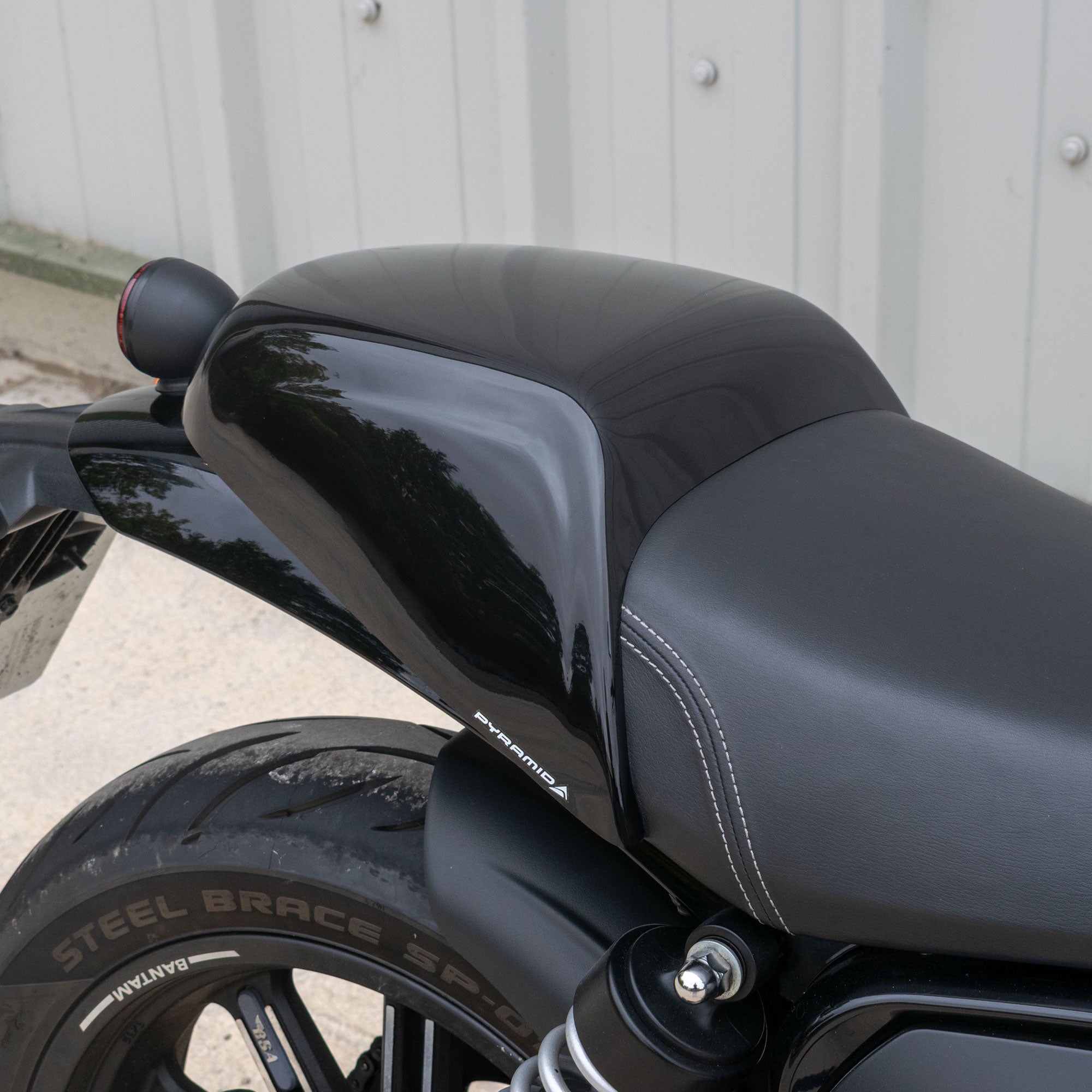 Pyramid Seat Cowl | Gloss Black | BSA Bantam 350 2025>Current