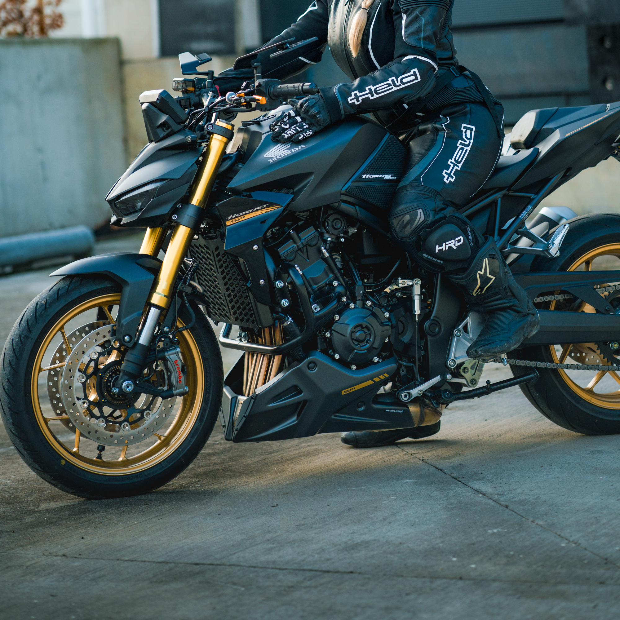 Pyramid Belly Pan | SP Colours | Honda CB1000 Hornet inc SP 2025>Current - Pyramid Motorcycle Accessories