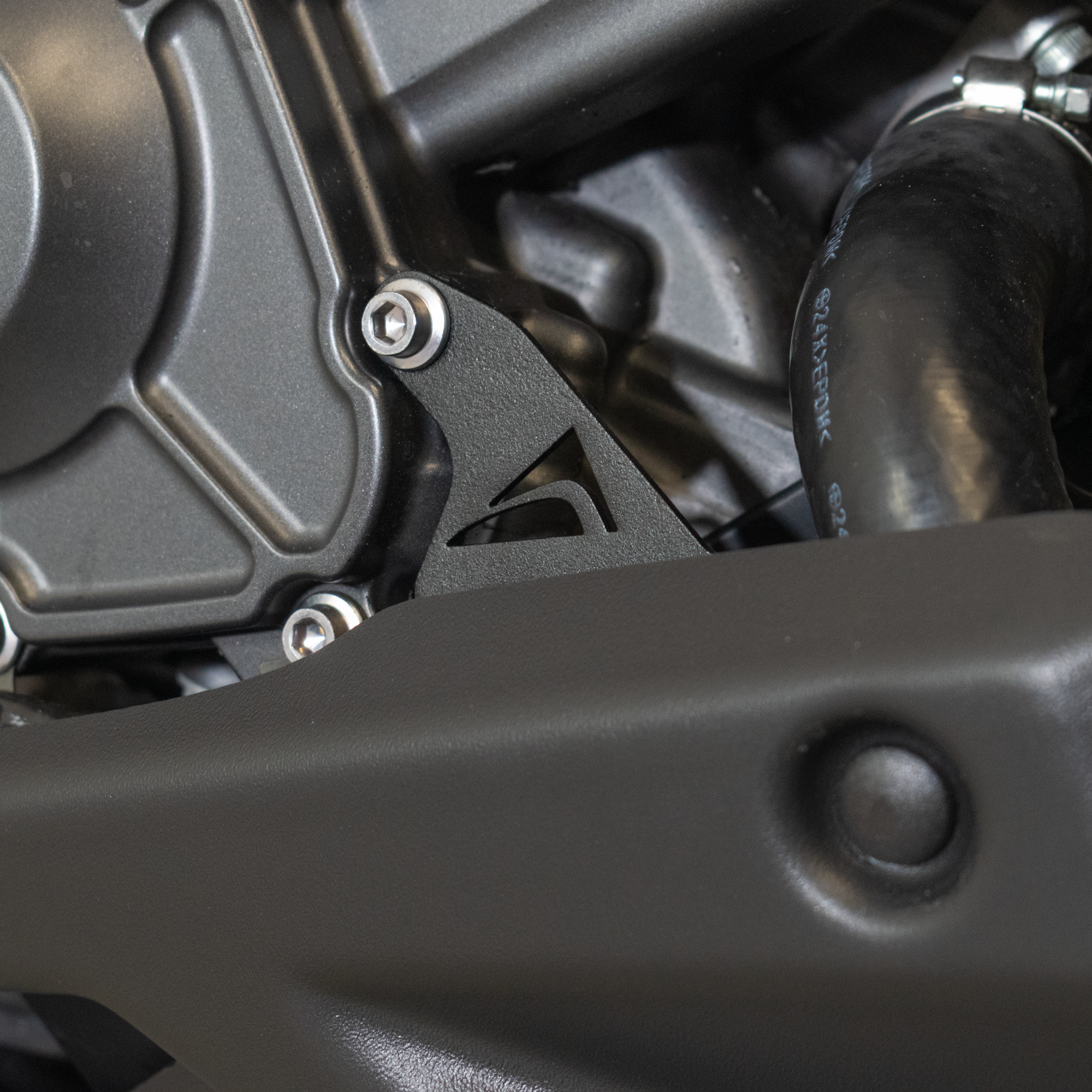 Pyramid Belly Pan | Unpainted | Yamaha Tracer 9 2024>Current - Pyramid Motorcycle Accessories