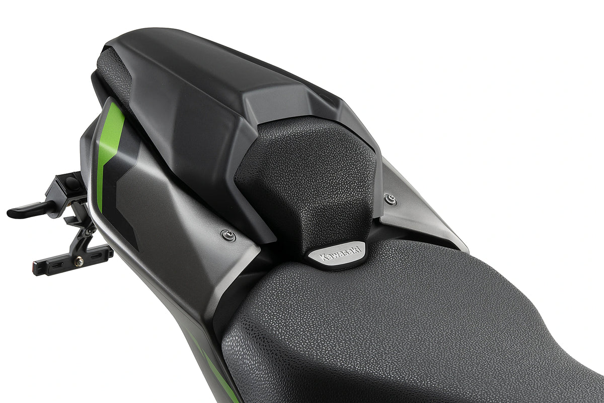 Puig Seat Cowl Matte Black fitted to Kawasaki Z 900