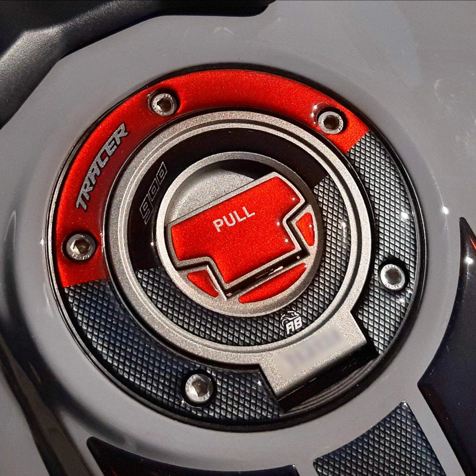 Resin Bike 3D Motorcycle Stickers - Fuel Cap | Yamaha Tracer 900 2018>Current - Pyramid Motorcycle Accessories