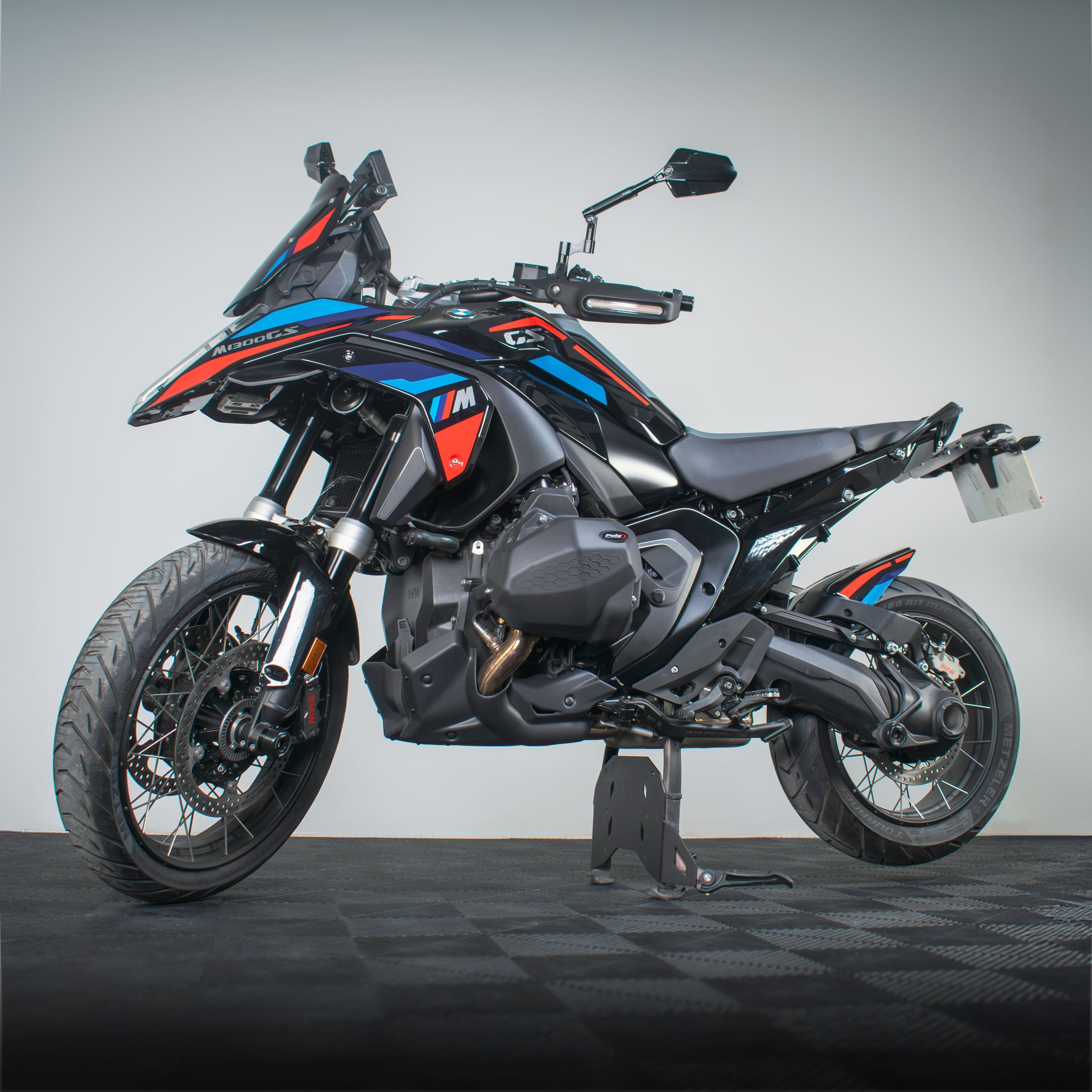 Pyramid Belly Pan | Matte Black | BMW R 1300 GS 2023>Current - Pyramid Motorcycle Accessories