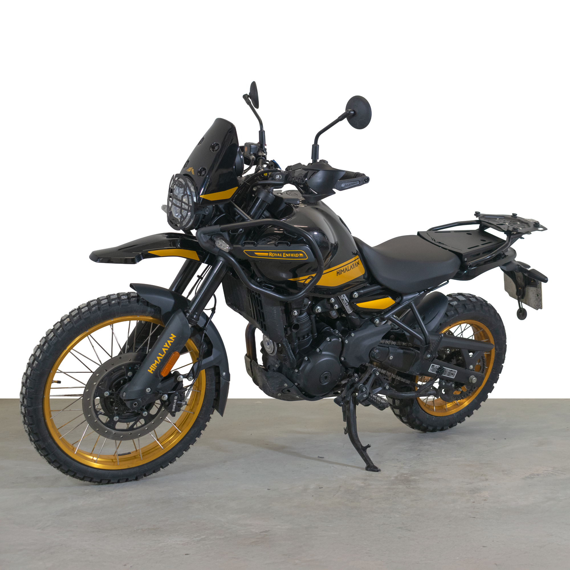 Pyramid Fly Screen | Hanle Black/Gold Scheme | Royal Enfield Himalayan 450 2024>Current - Pyramid Motorcycle Accessories