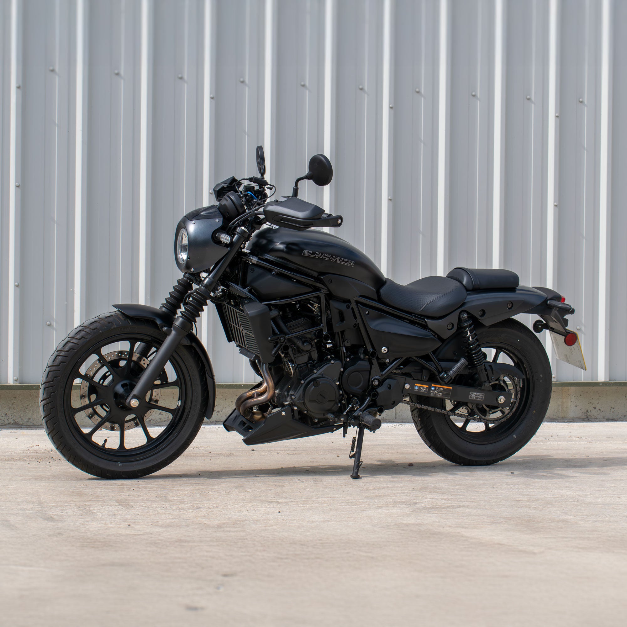Pyramid Handguards | Matte Black | Kawasaki Eliminator 500 2024>Current - Pyramid Motorcycle Accessories