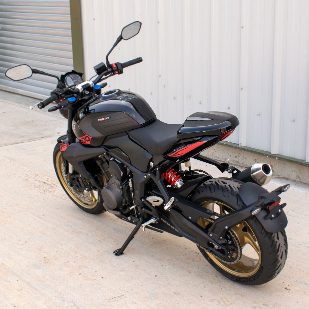 Pyramid Decals | Red Rear Panel Decals | Triumph Trident 800 2026>Current