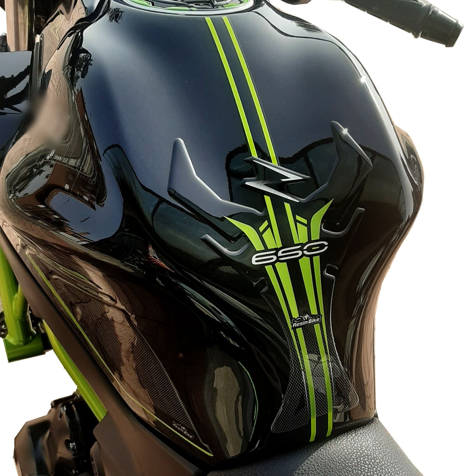 Resin Bike 3D Motorcycle Stickers - Tank Pad | Kawasaki Z 650 2020>2022 - Pyramid Motorcycle Accessories
