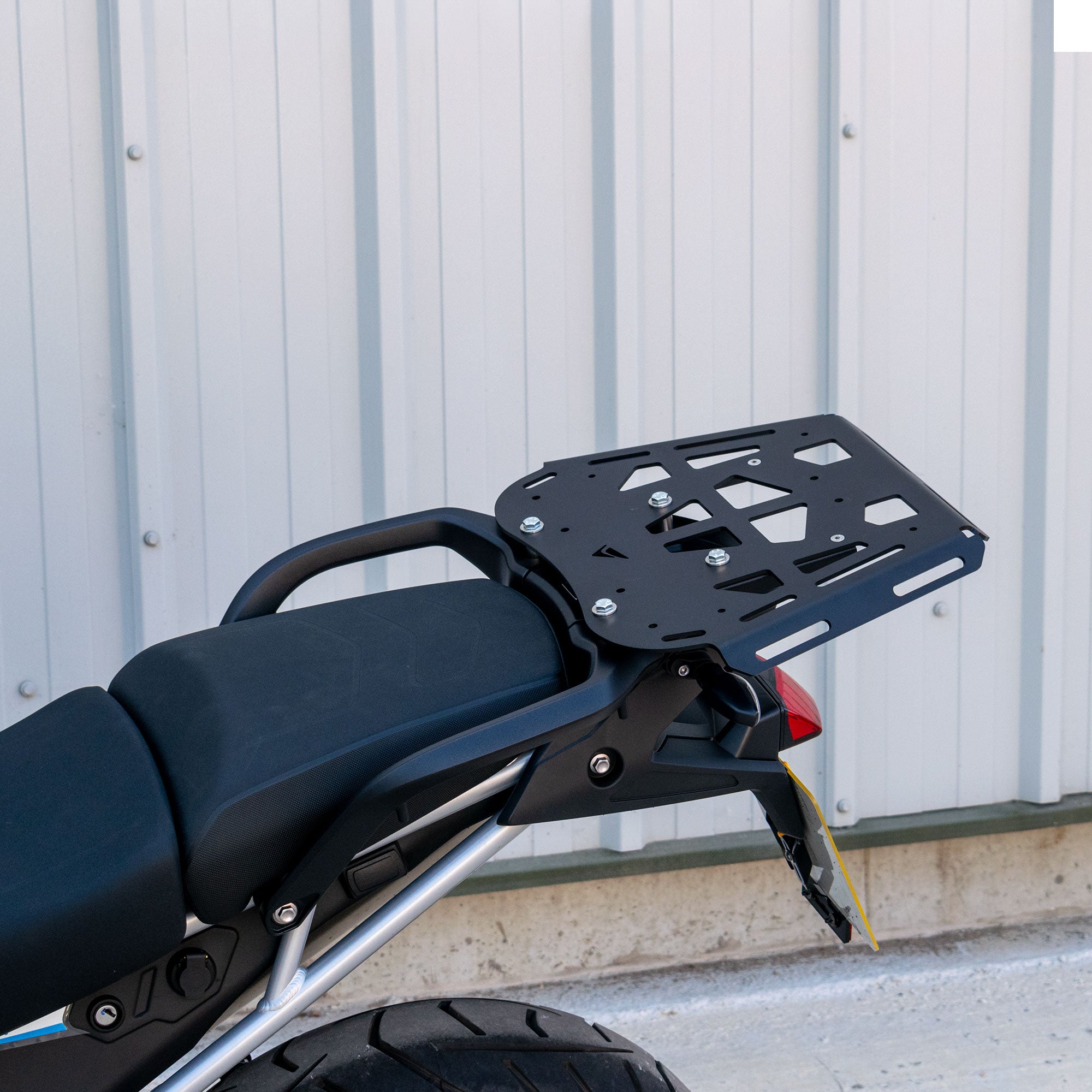 Pyramid Seat Rack | Matte Black | Triumph Tiger 900/1200 2020>Current