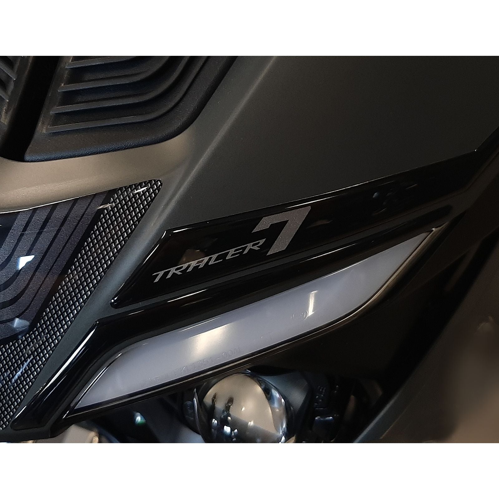 Resin Bike 3D Motorcycle Stickers - Frontal Area | Yamaha Tracer 7 2021>2024 RB-1000158900008 - Pyramid Motorcycle Accessories