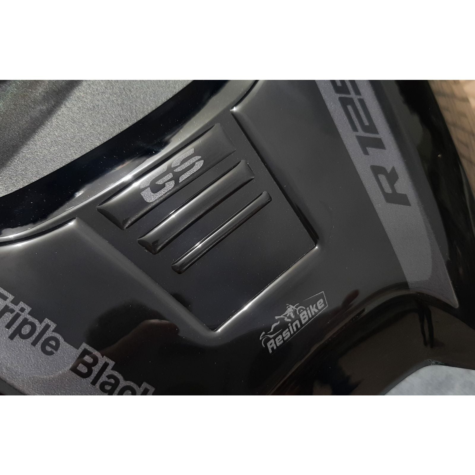 Resin Bike 3D Motorcycle Stickers - Beak | BMW R 1250 GS 2021>2024 - Pyramid Motorcycle Accessories