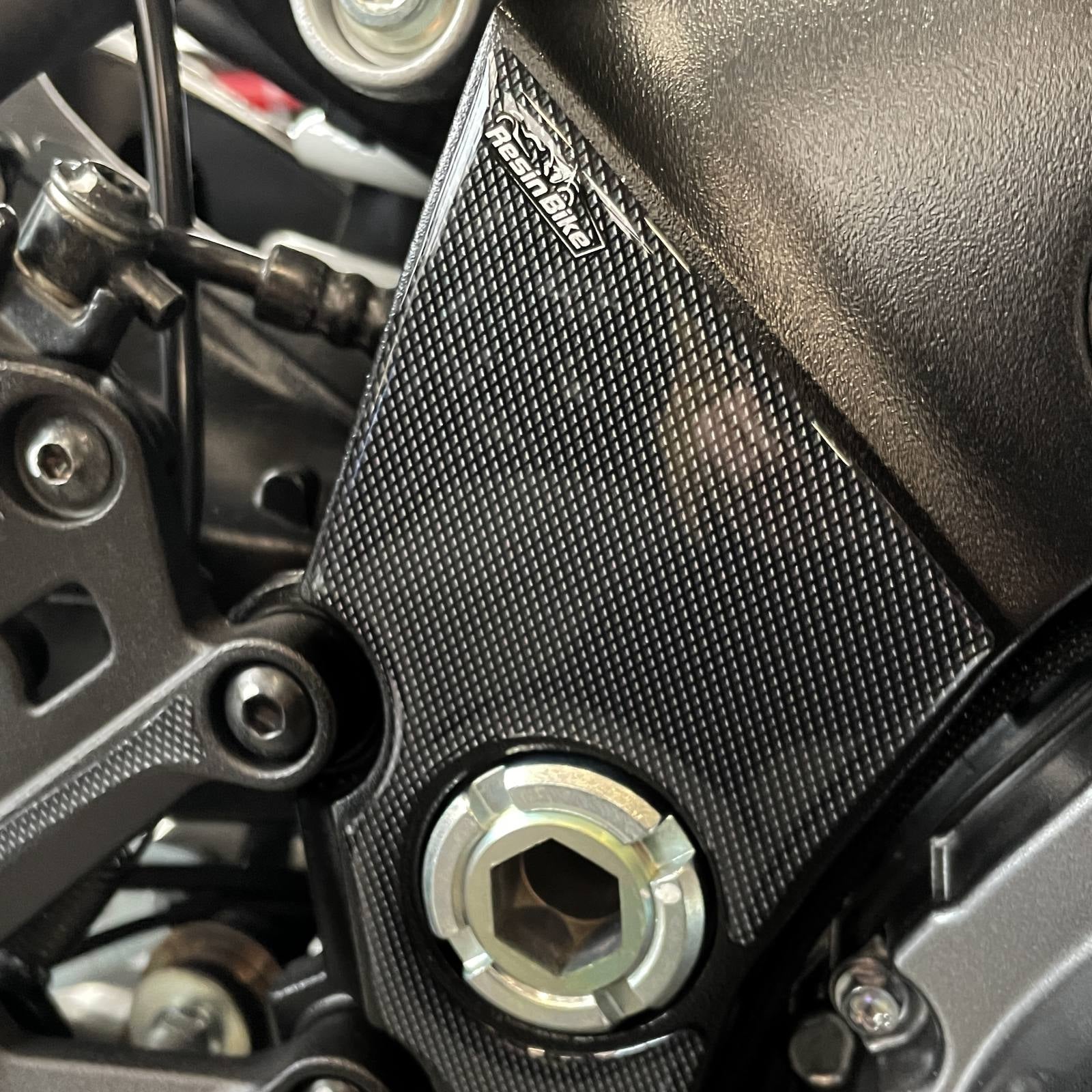 Resin Bike 3D Motorcycle Stickers - Frame Guard | Suzuki GSX-S1000 2021>2025 - Pyramid Motorcycle Accessories