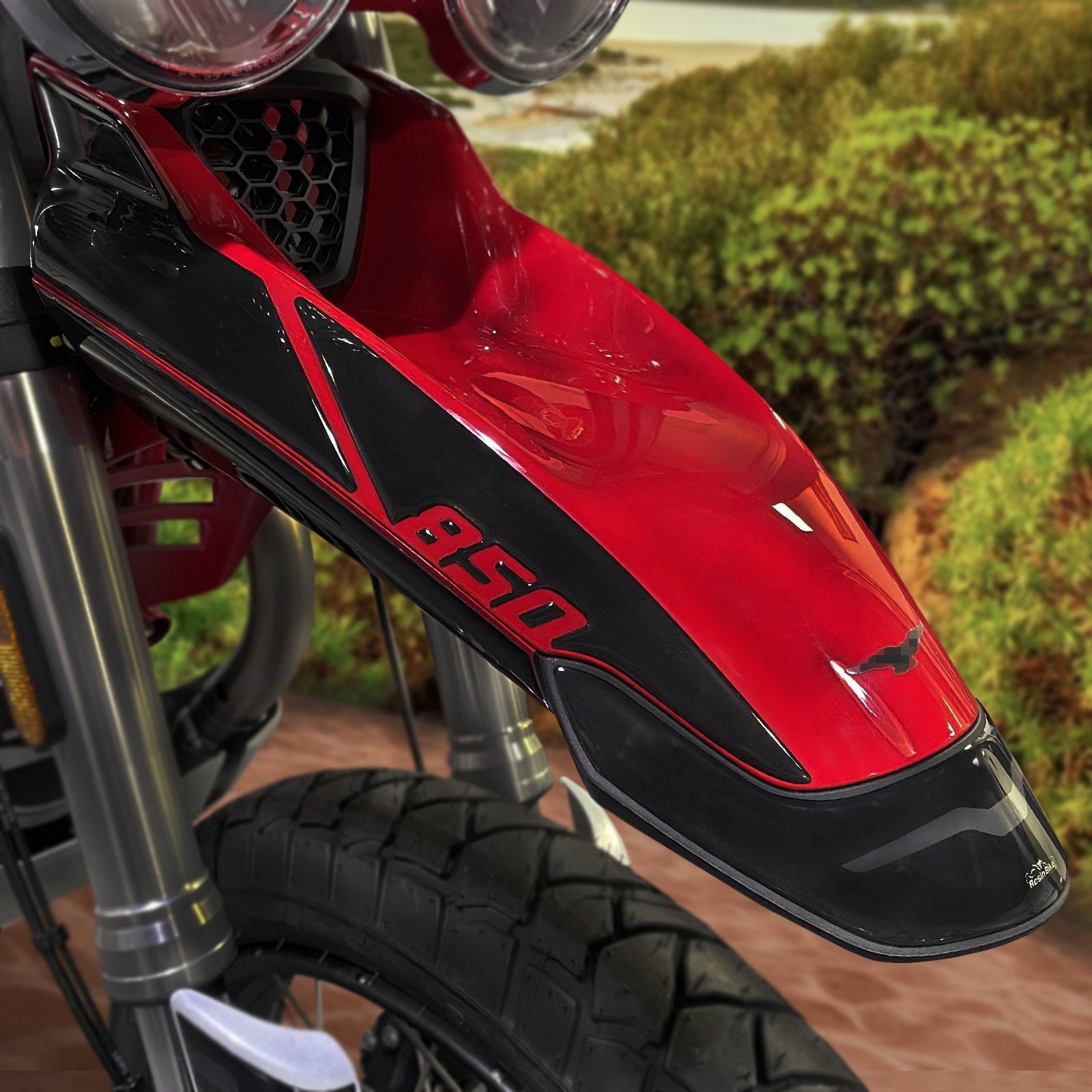 Resin Bike 3D Motorcycle Stickers - Front Fender | Moto Guzzi V85 TT 2021>2022 - Pyramid Motorcycle Accessories