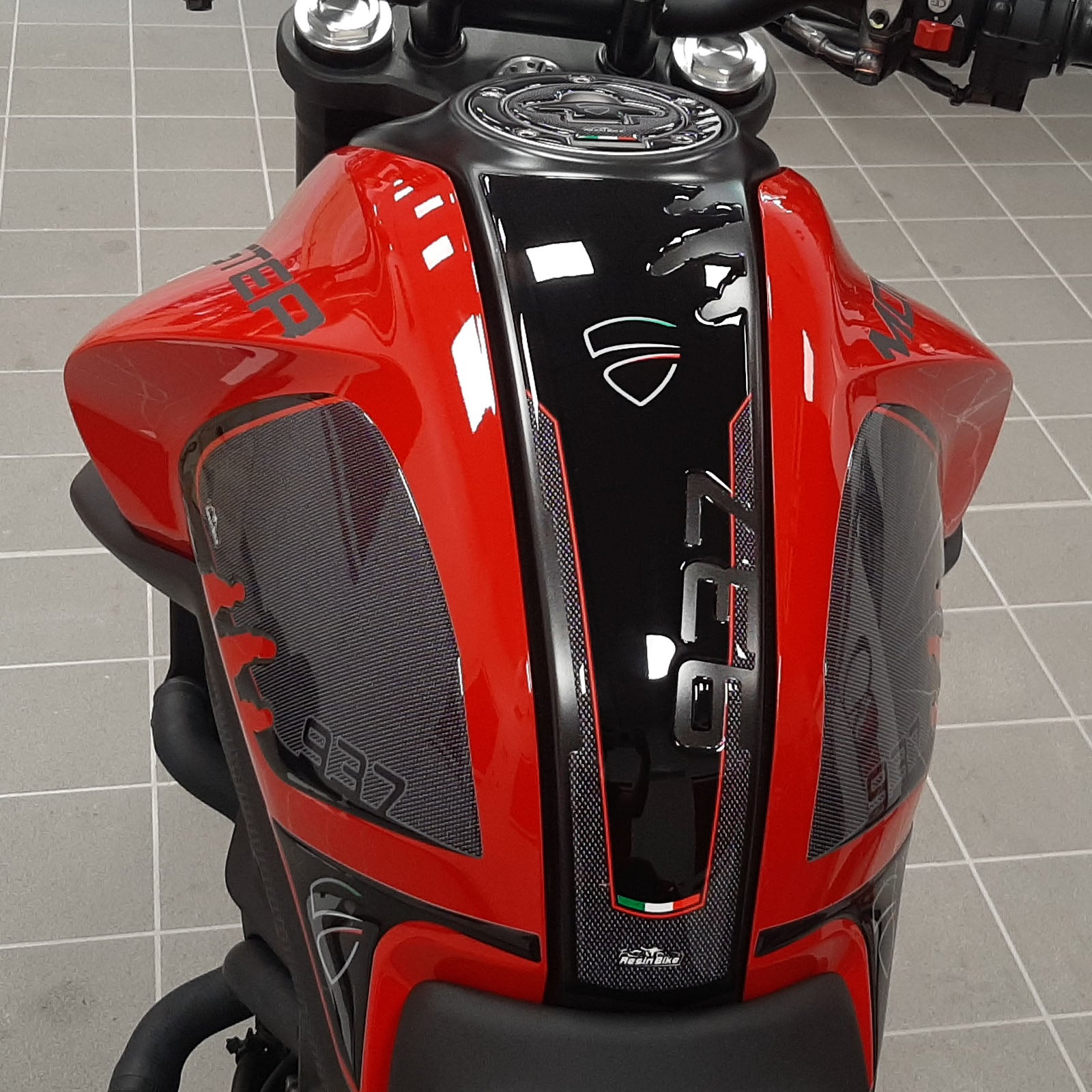 Resin Bike 3D Motorcycle Stickers - Tank Pad | Ducati Monster 937/937+ 2021>2025 - Pyramid Motorcycle Accessories