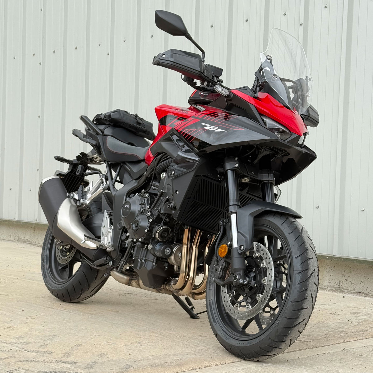 Pyramid Radiator Guard | Matte Black | Honda CB1000 Hornet / CB1000 GT 2025>Current - Pyramid Motorcycle Accessories