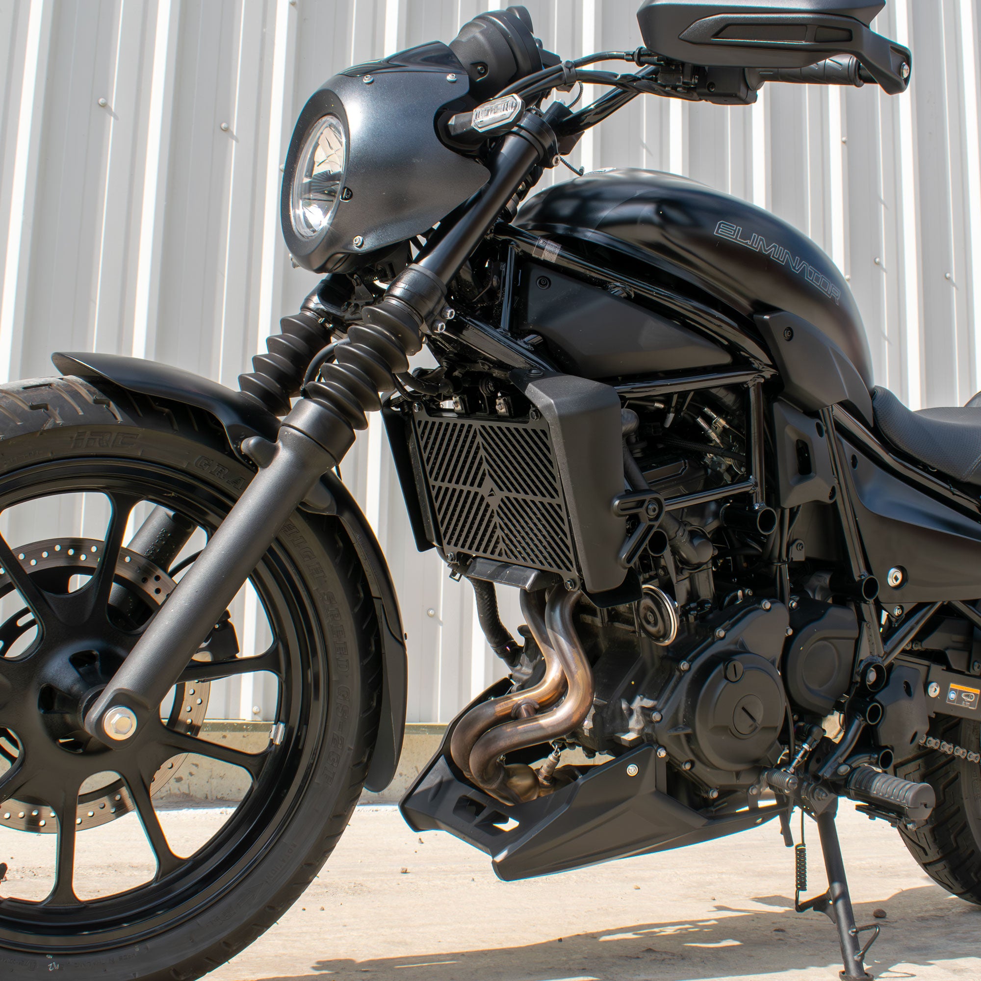 Pyramid Radiator Guard | Matte Black | Kawasaki Eliminator 500 2024>Current - Pyramid Motorcycle Accessories